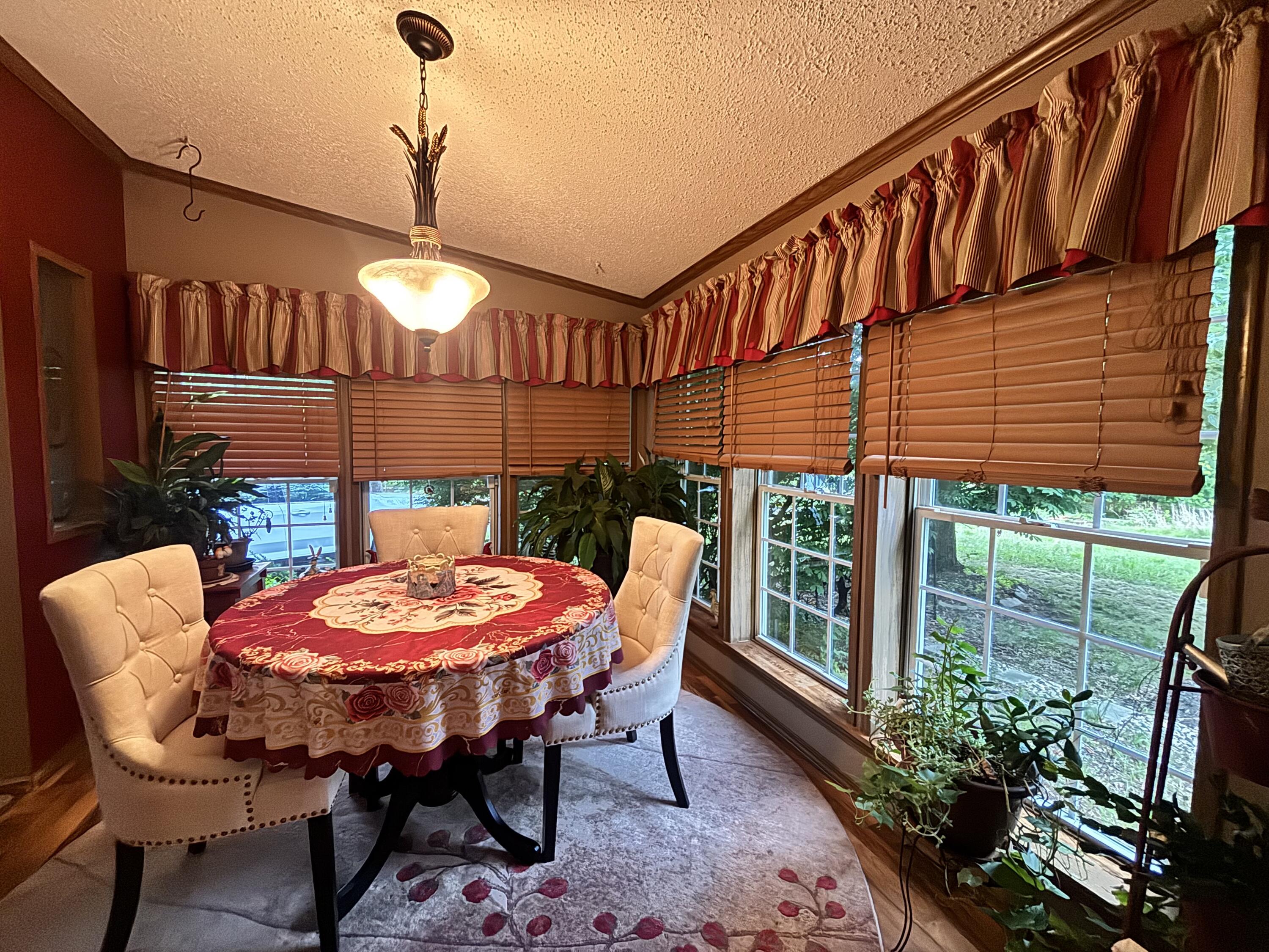 922 W 250 N, Morocco, IN 47963; Image #5
