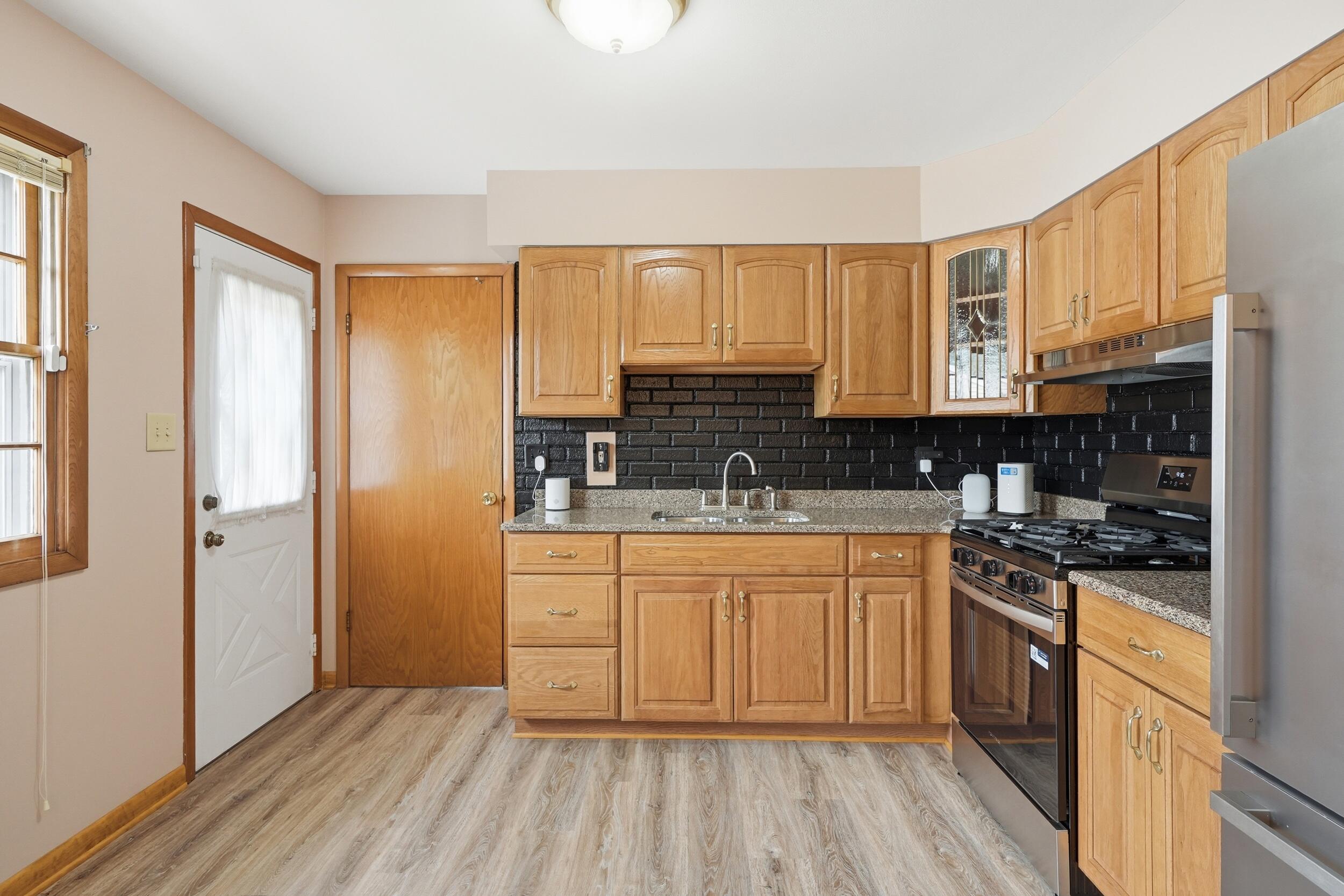 725 W 70th Avenue, Merrillville, IN 46410; Image #13