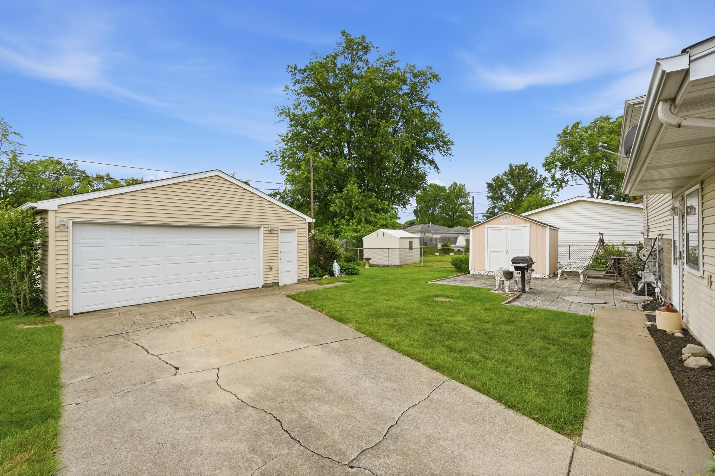 725 W 70th Avenue, Merrillville, IN 46410; Image #29
