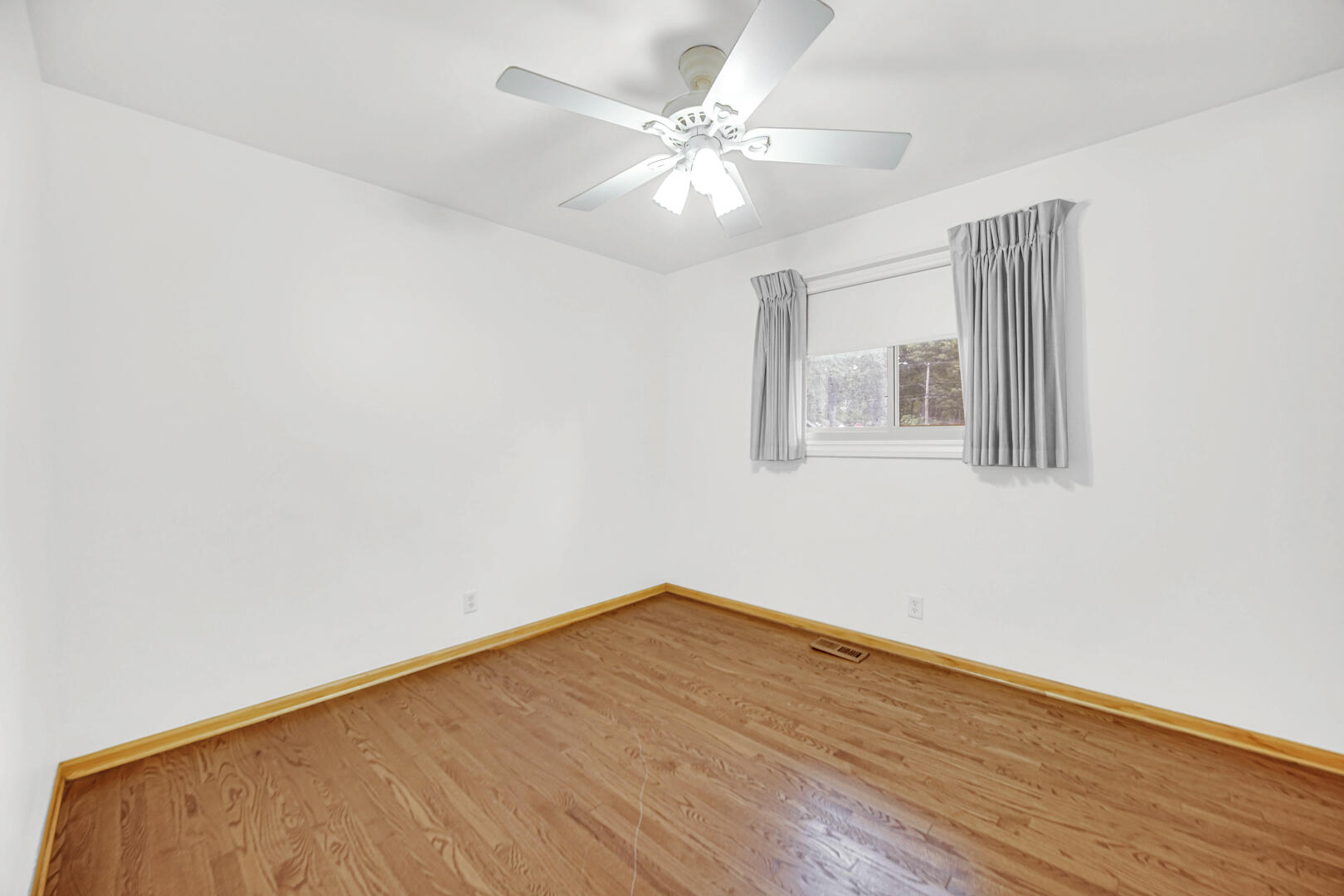 1634 Wilson Street, Munster, IN 46321; Image #13