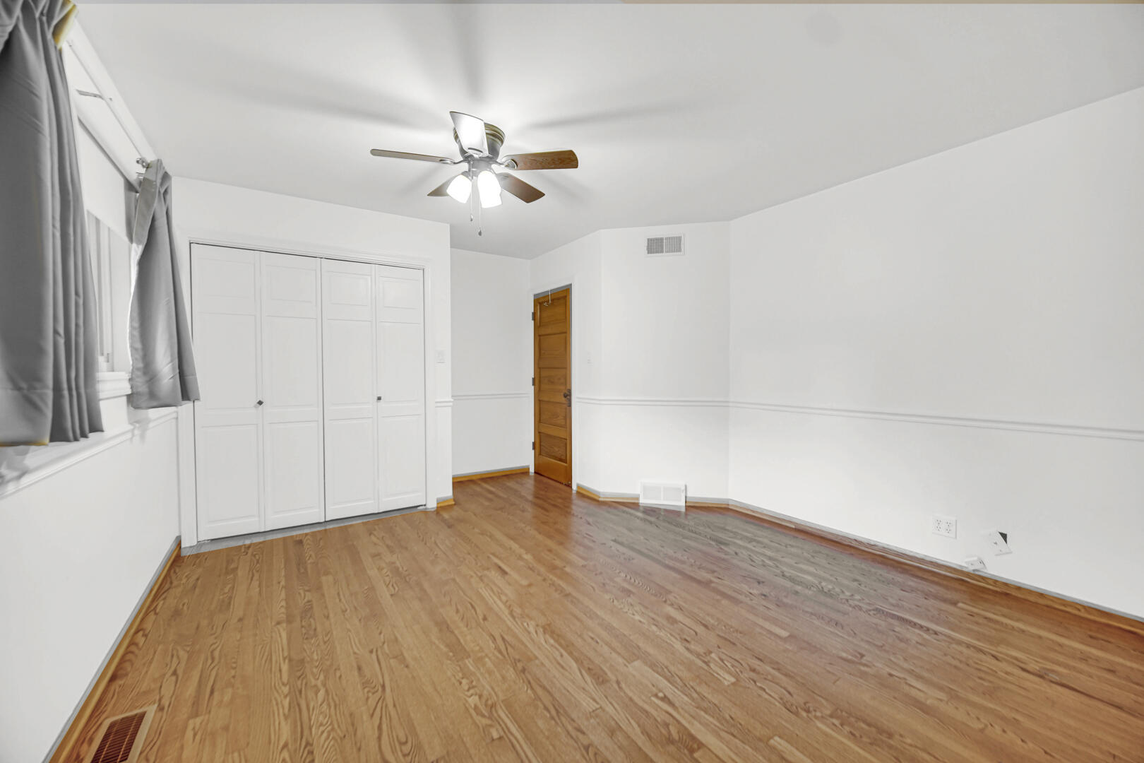 1634 Wilson Street, Munster, IN 46321; Image #16