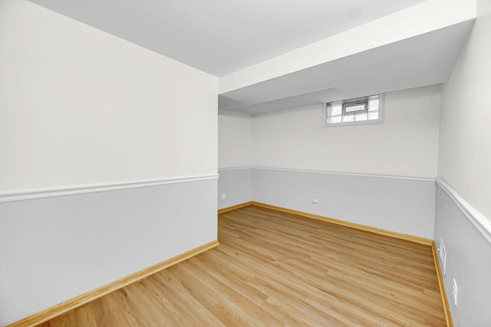 1634 Wilson Street, Munster, IN 46321; Image #23