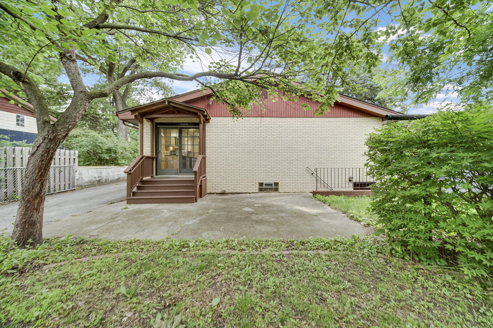 1634 Wilson Street, Munster, IN 46321; Image #4