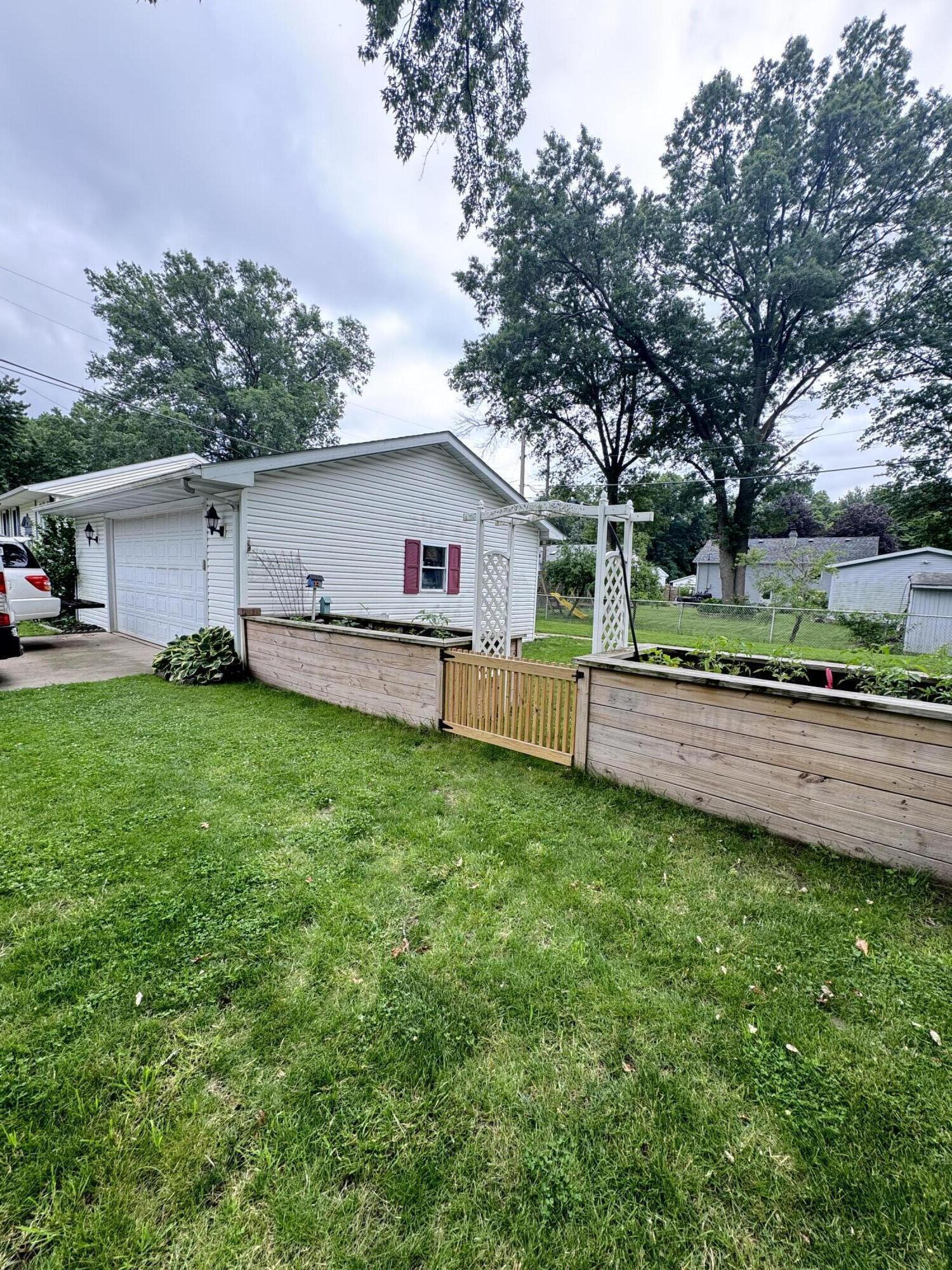 238 Walnut Street, Michigan City, IN 46360; Image #58