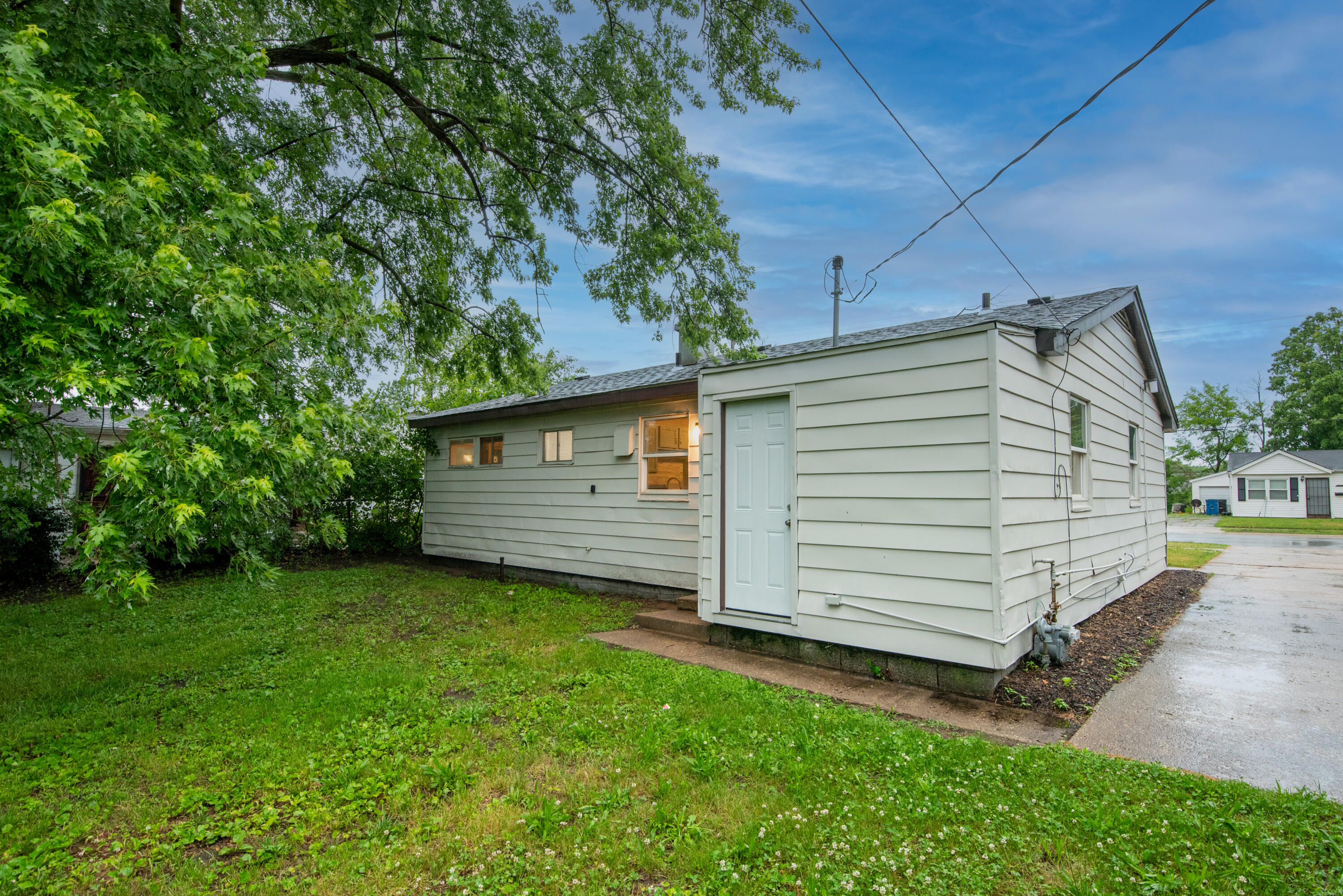 4415 W 21st Avenue, Gary, IN 46404; Image #17