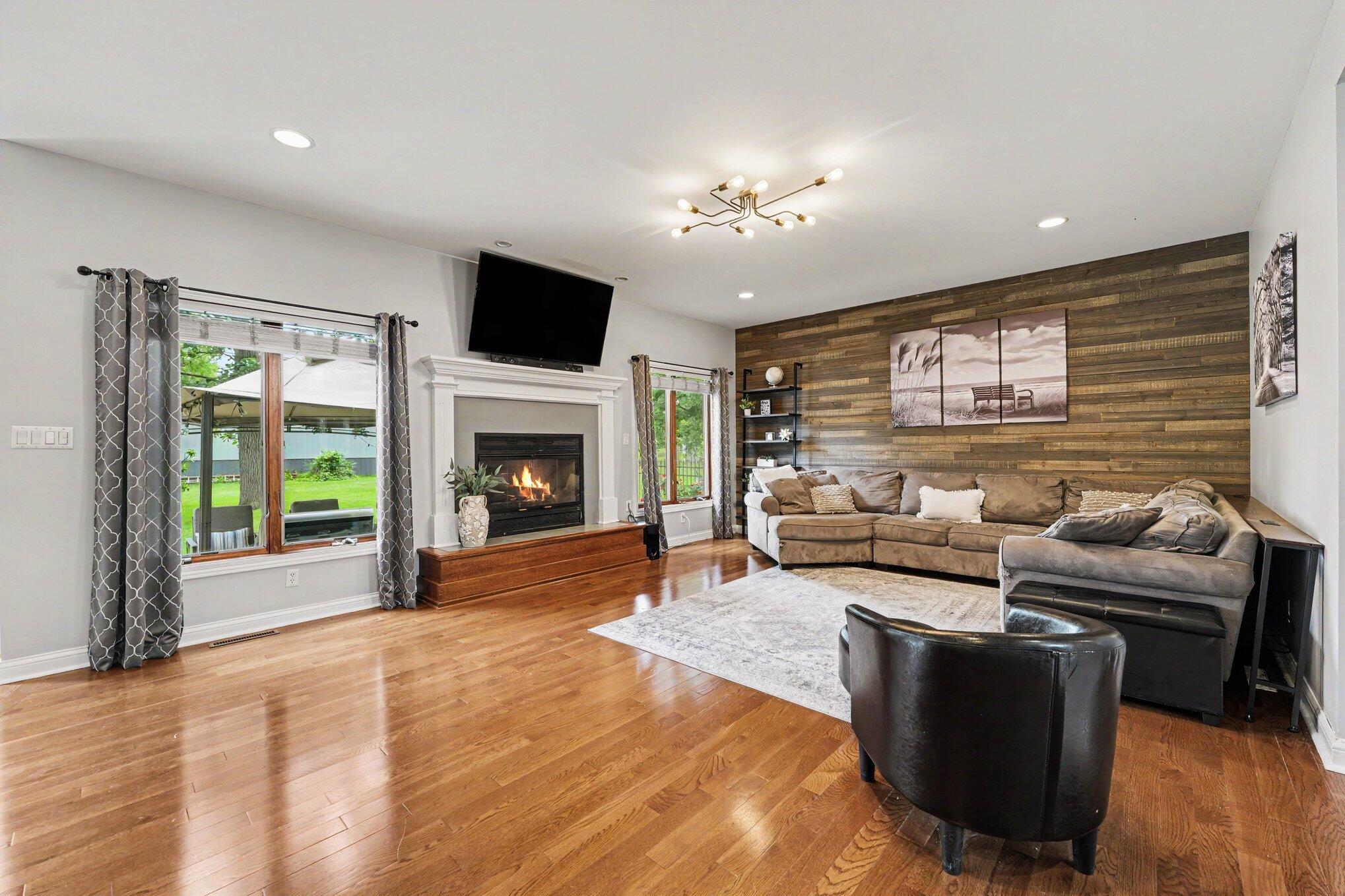 5353 72nd Avenue, Schererville, IN 46375; Image #6