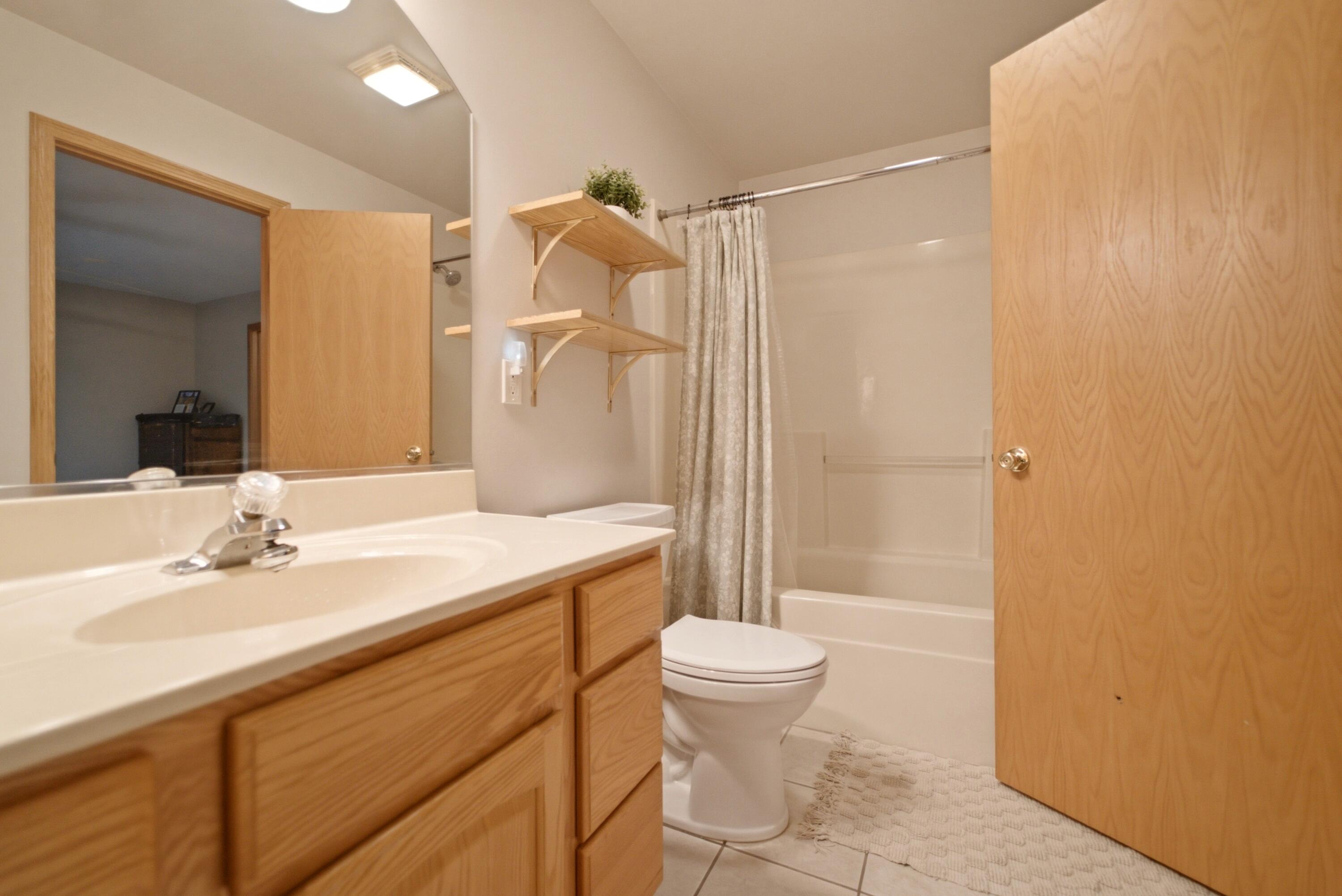 2784 Barberry Drive, Hobart, IN 46342; Image #18