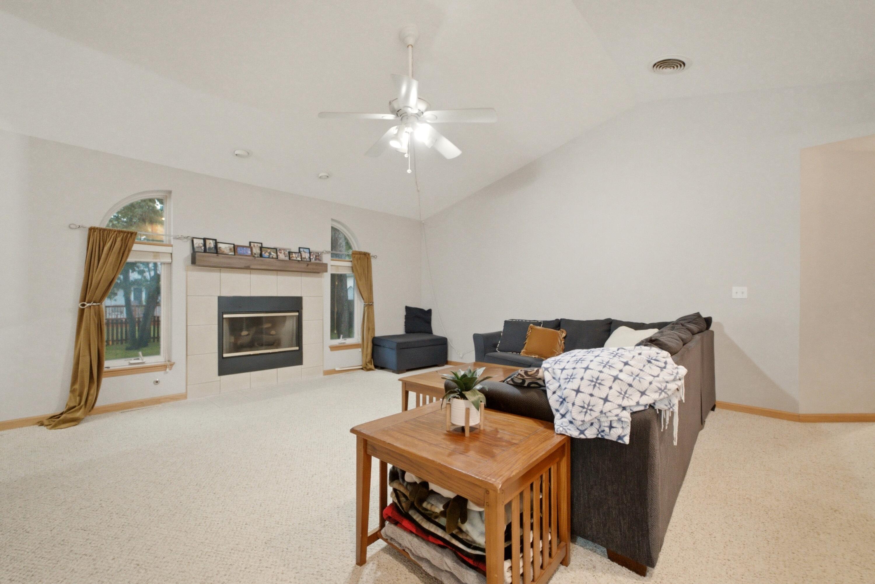2784 Barberry Drive, Hobart, IN 46342; Image #9