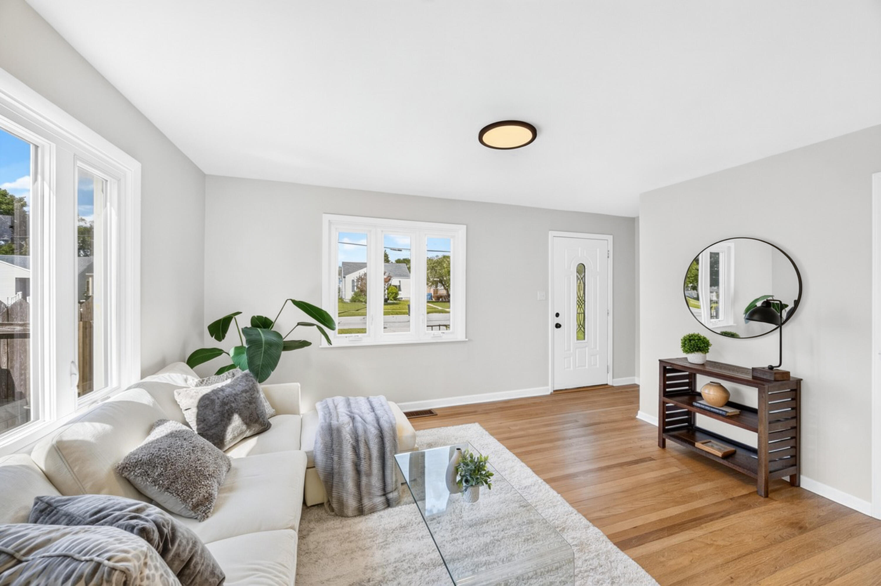 8426 Gordon Drive, Highland, IN 46322; Image #2