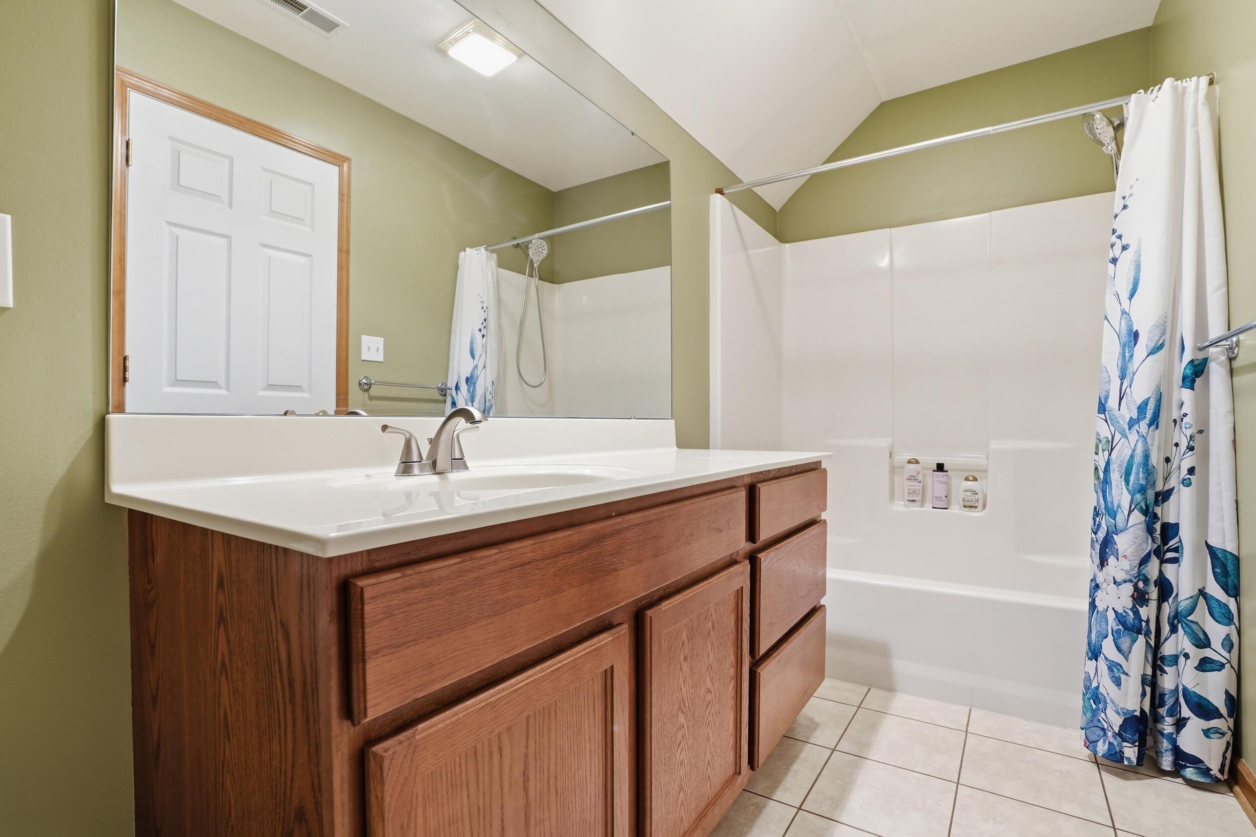 597 O’hagan Drive, Crown Point, IN 46307; Image #18