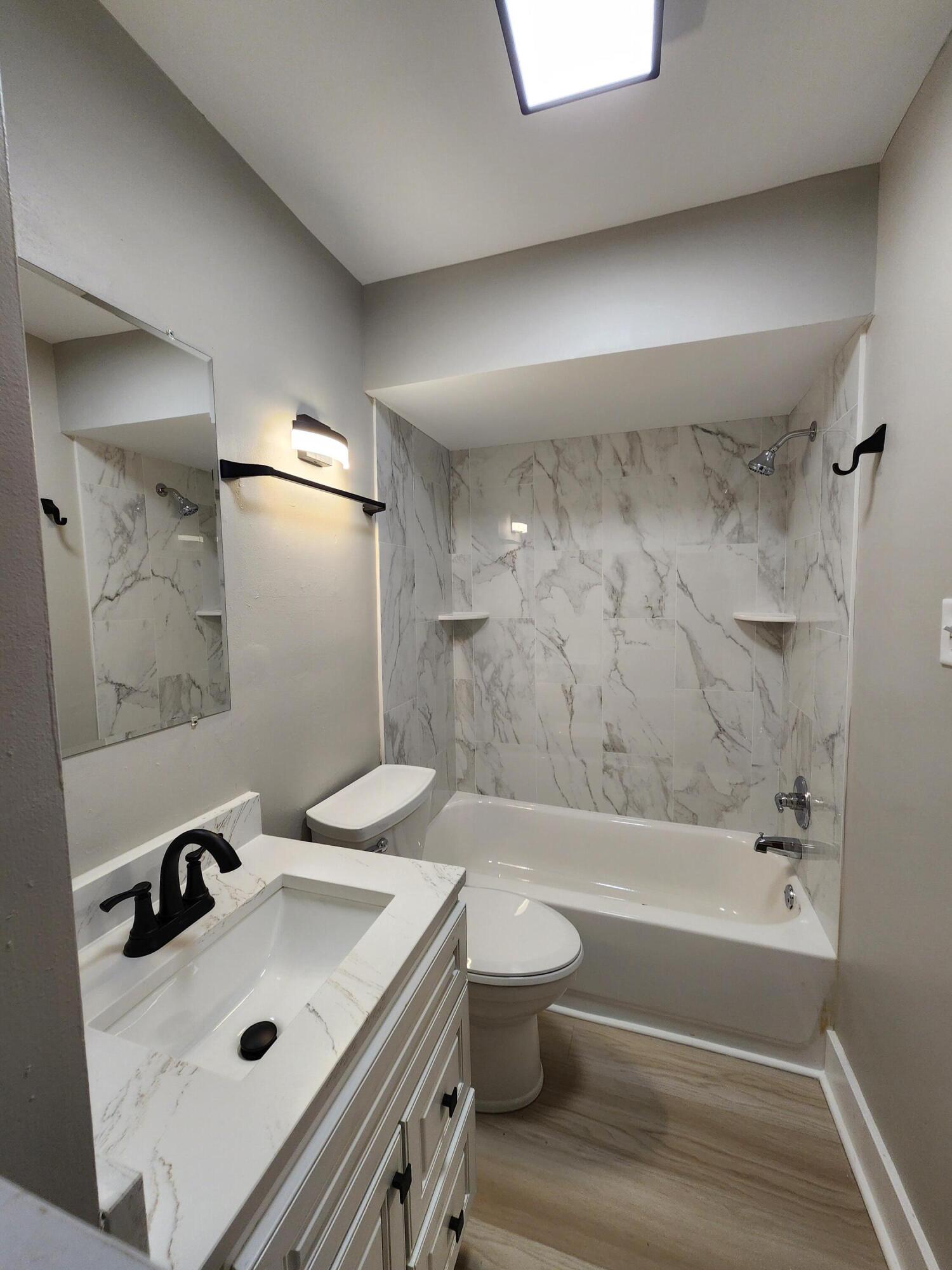 1542 Fischrupp Avenue, Whiting, IN 46394; Image #11