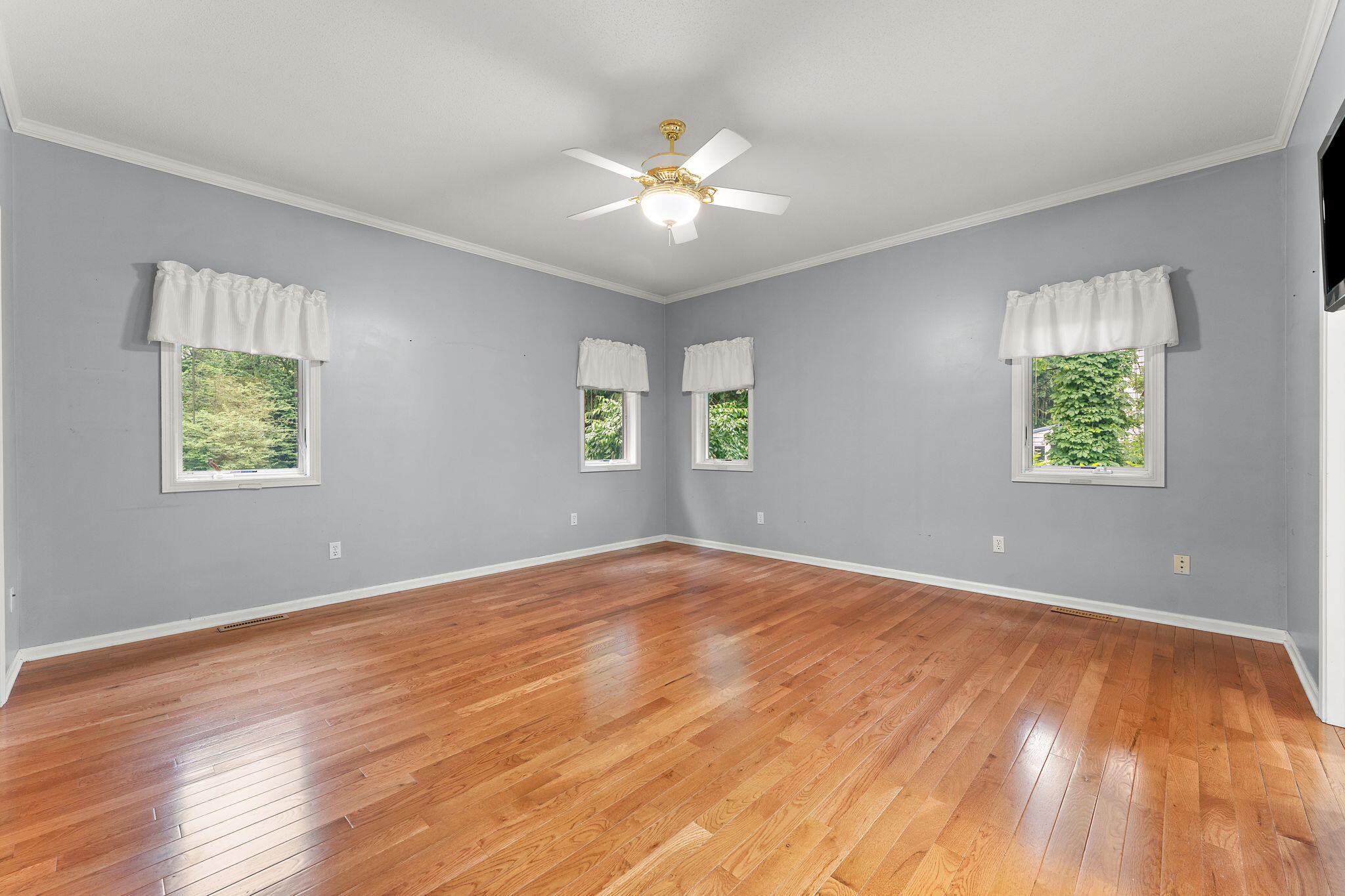 203 Fieldstone Drive, La Porte, IN 46350; Image #20