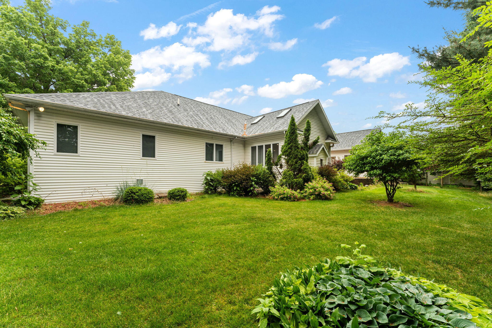 203 Fieldstone Drive, La Porte, IN 46350; Image #41