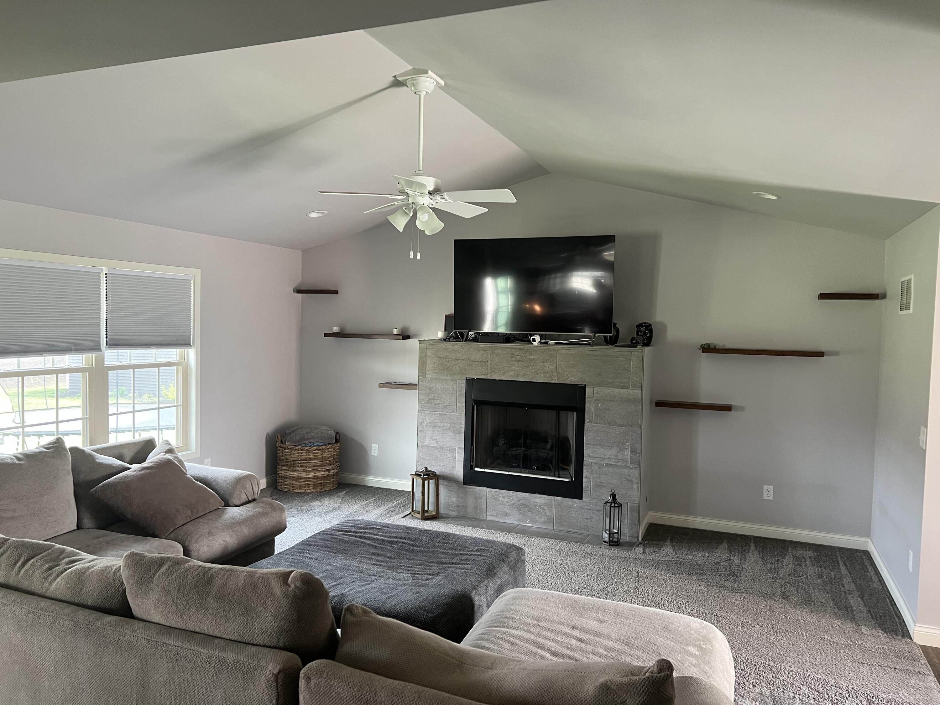 702 19th Street SE, DeMotte, IN 46310; Image #4