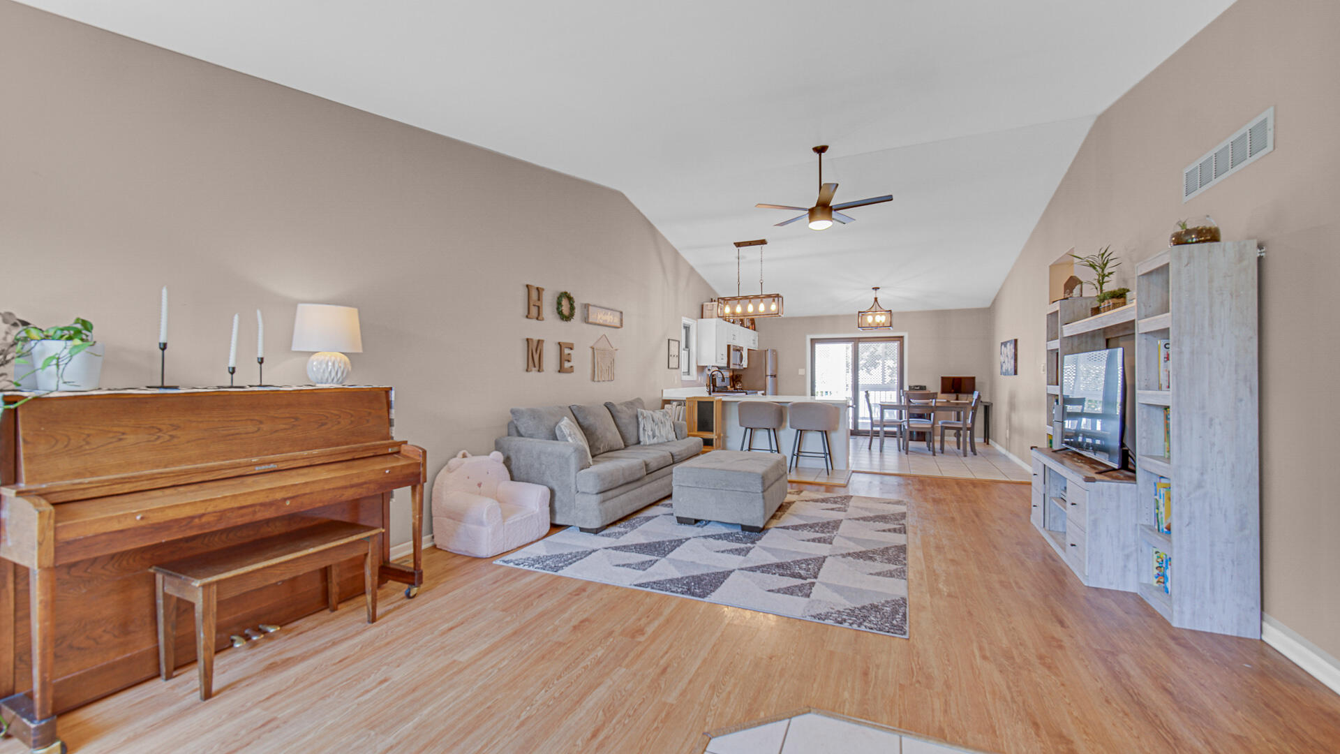 4942 W 93rd Court, Crown Point, IN 46307; Image #2