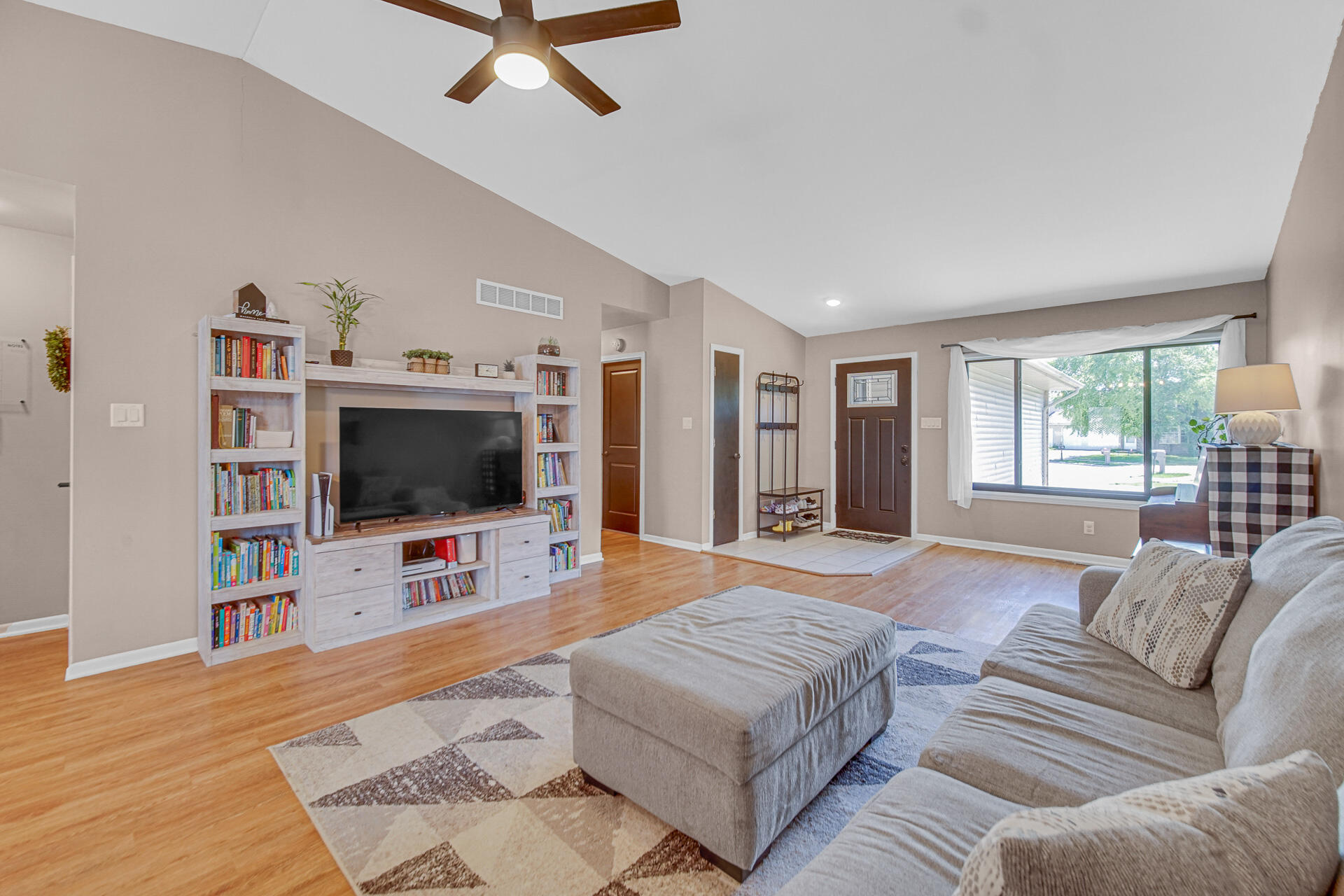 4942 W 93rd Court, Crown Point, IN 46307; Image #5