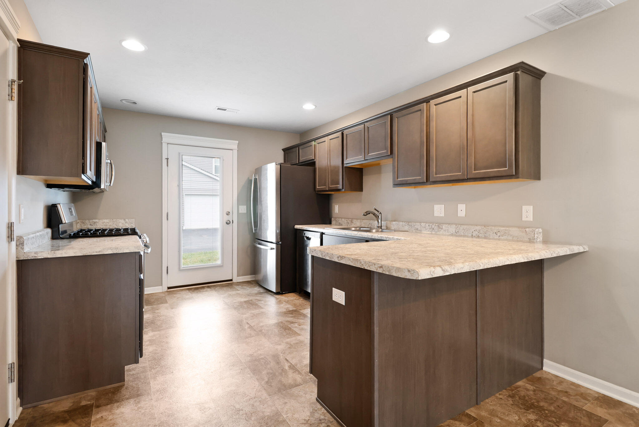10425 Freedom Way, Cedar Lake, IN 46303; Image #12