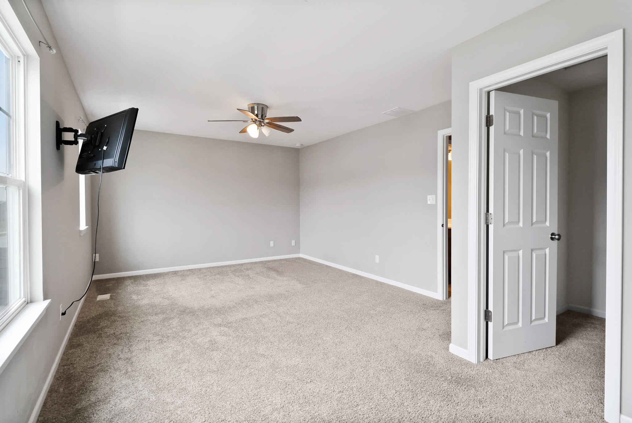 10425 Freedom Way, Cedar Lake, IN 46303; Image #15