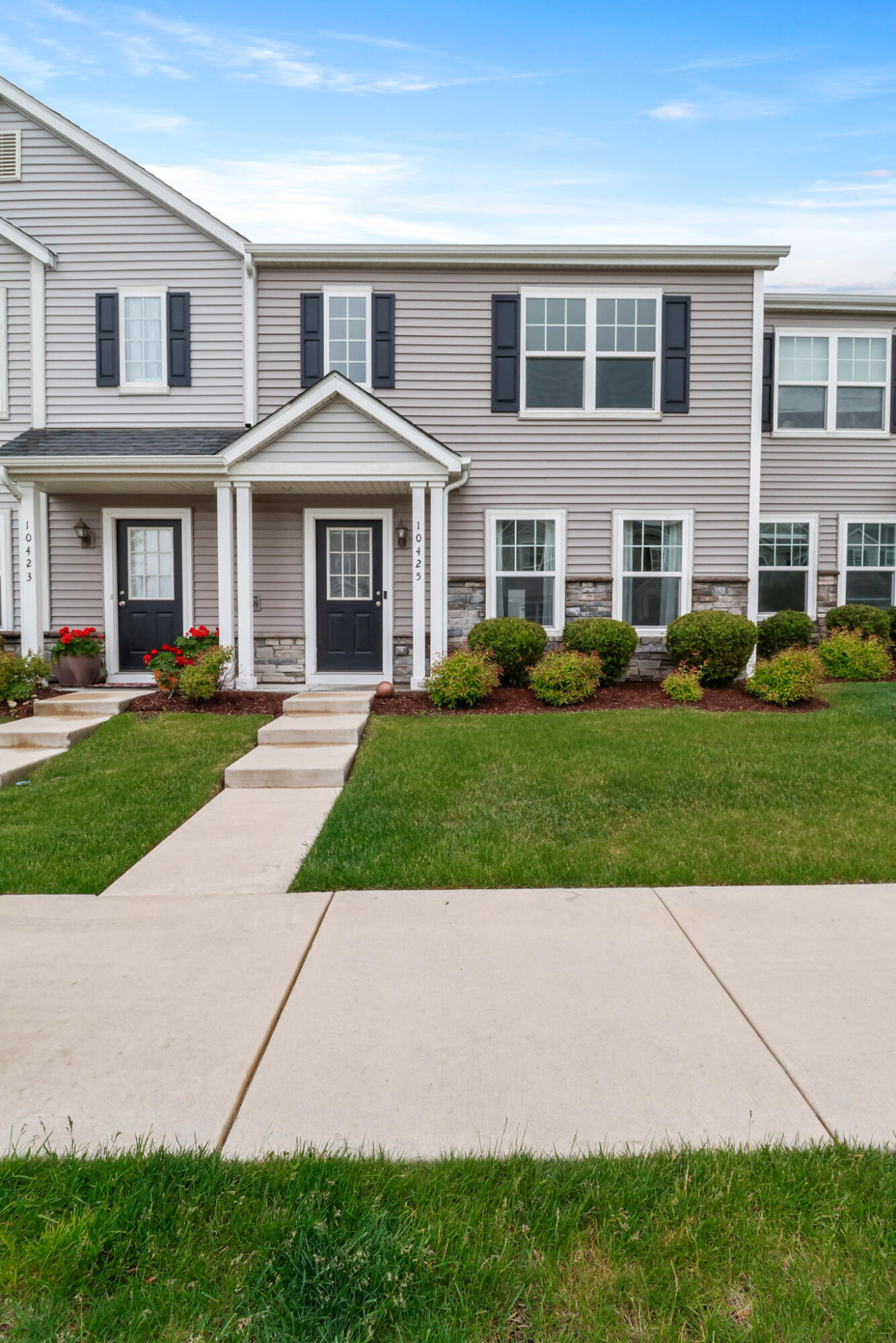 10425 Freedom Way, Cedar Lake, IN 46303; Image #2