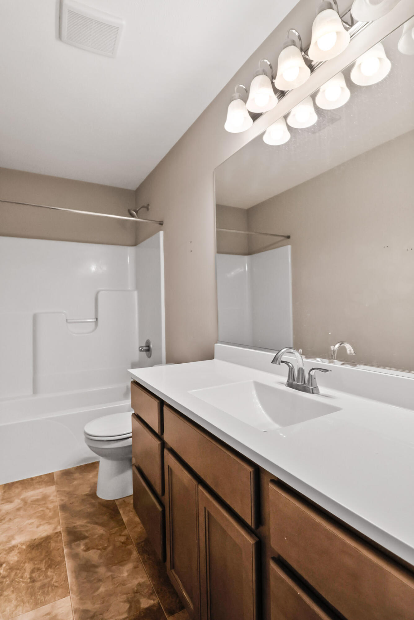 10425 Freedom Way, Cedar Lake, IN 46303; Image #22