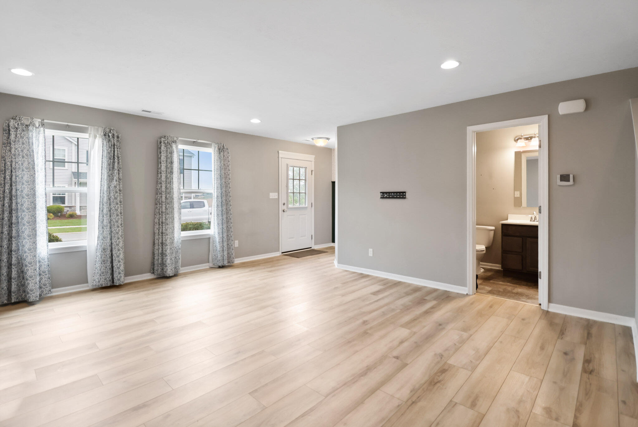 10425 Freedom Way, Cedar Lake, IN 46303; Image #6