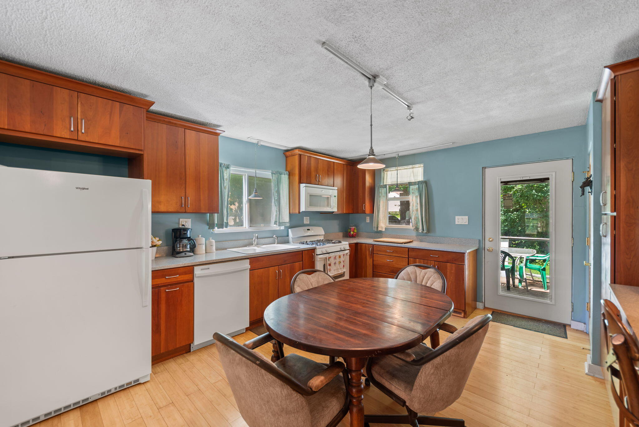 702 N Karwick Road, Michigan City, IN 46360; Image #8