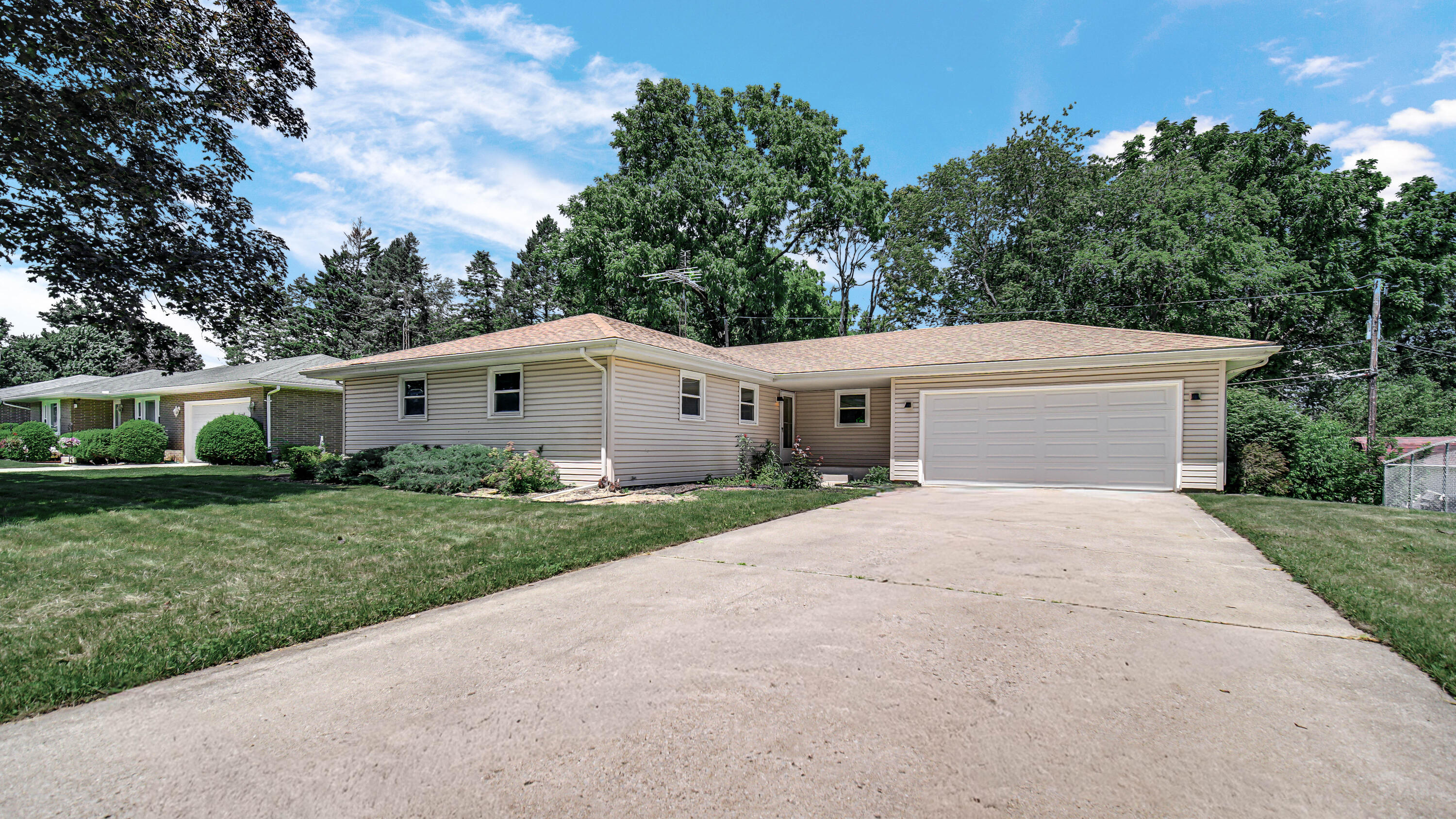 603 W 13th Street, La Porte, IN 46350; Image #24