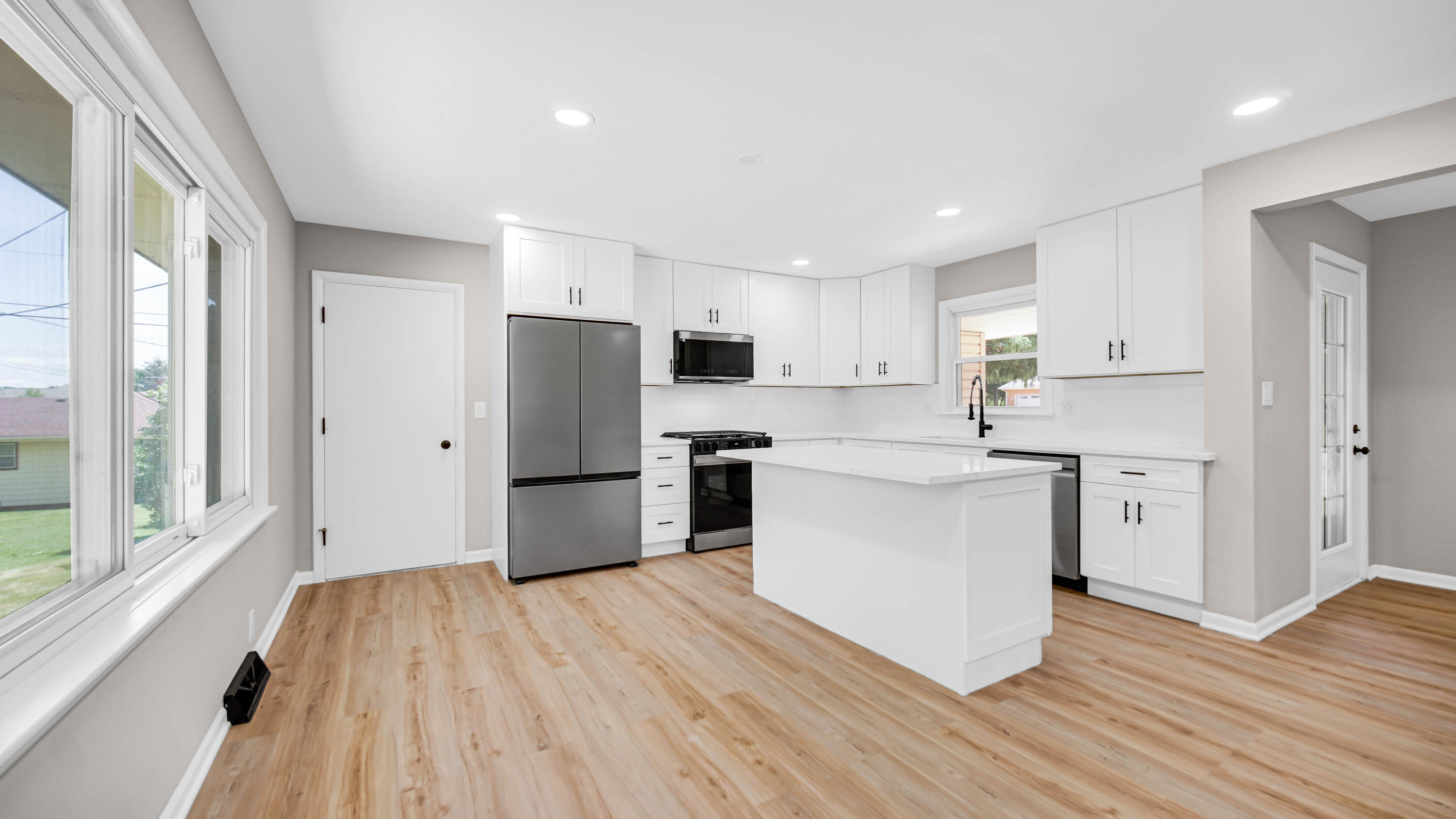 603 W 13th Street, La Porte, IN 46350; Image #4