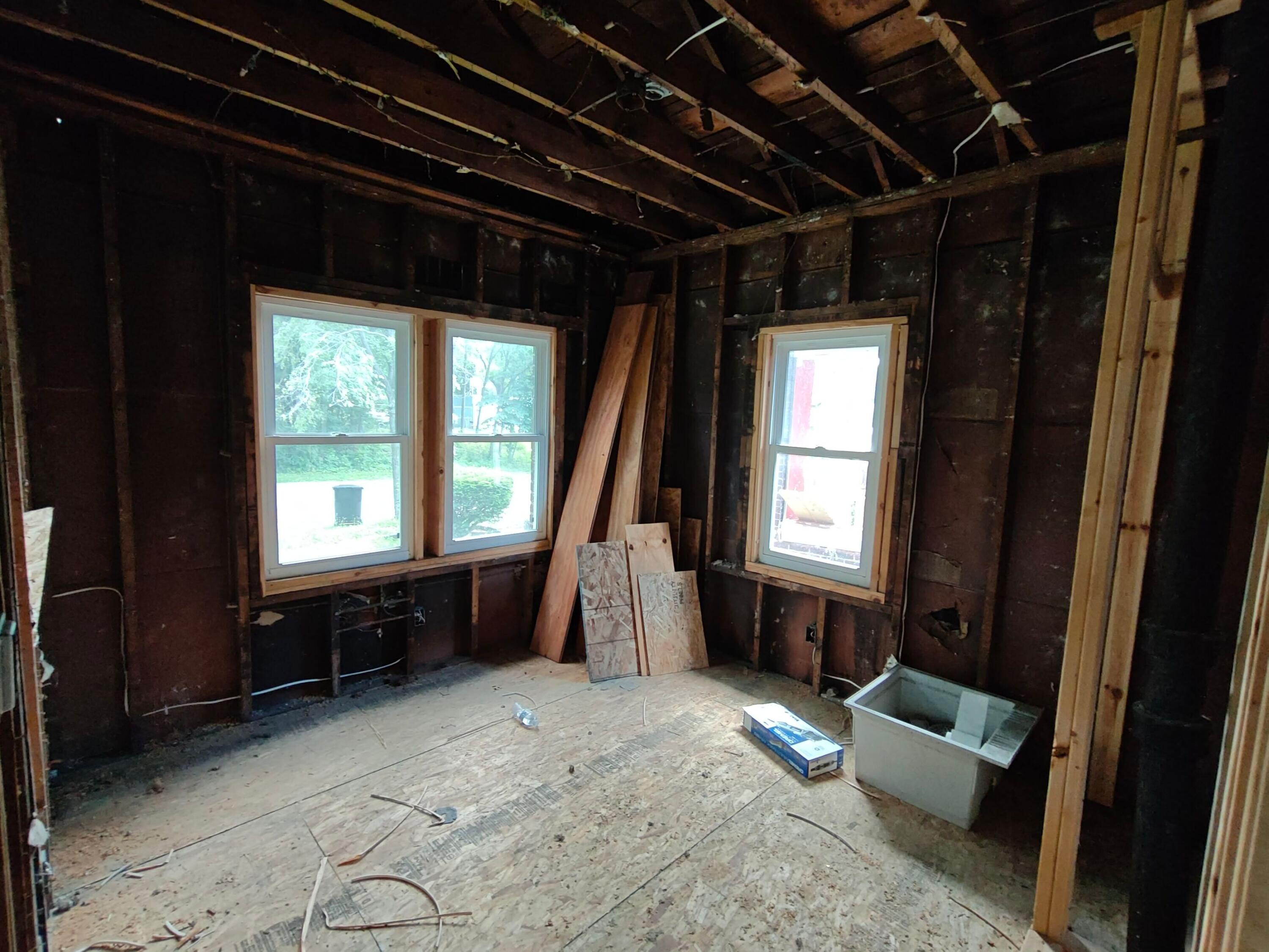 834 E 41st Avenue, Gary, IN 46409; Image #10