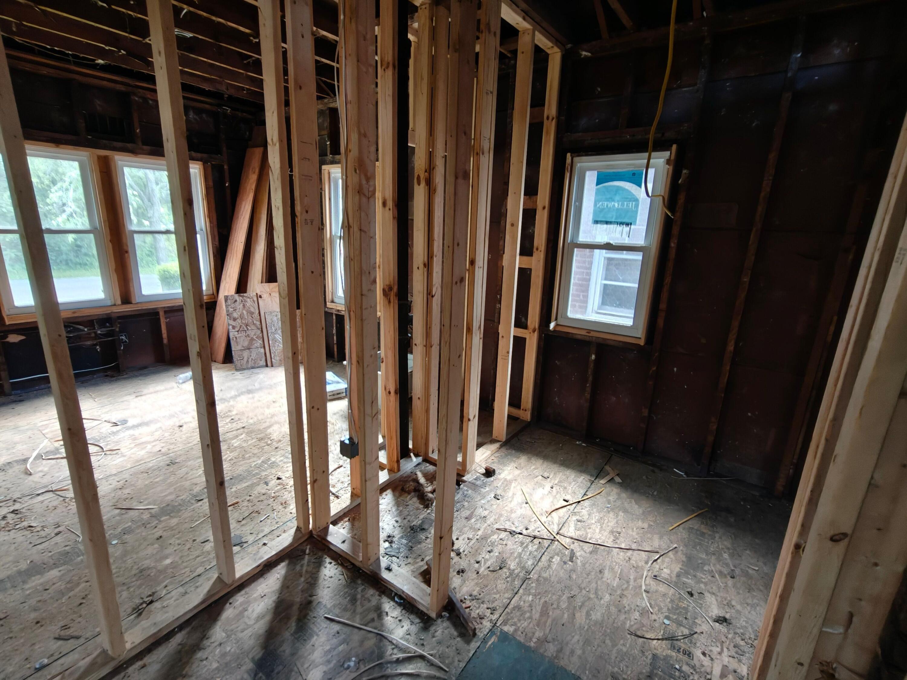 834 E 41st Avenue, Gary, IN 46409; Image #12