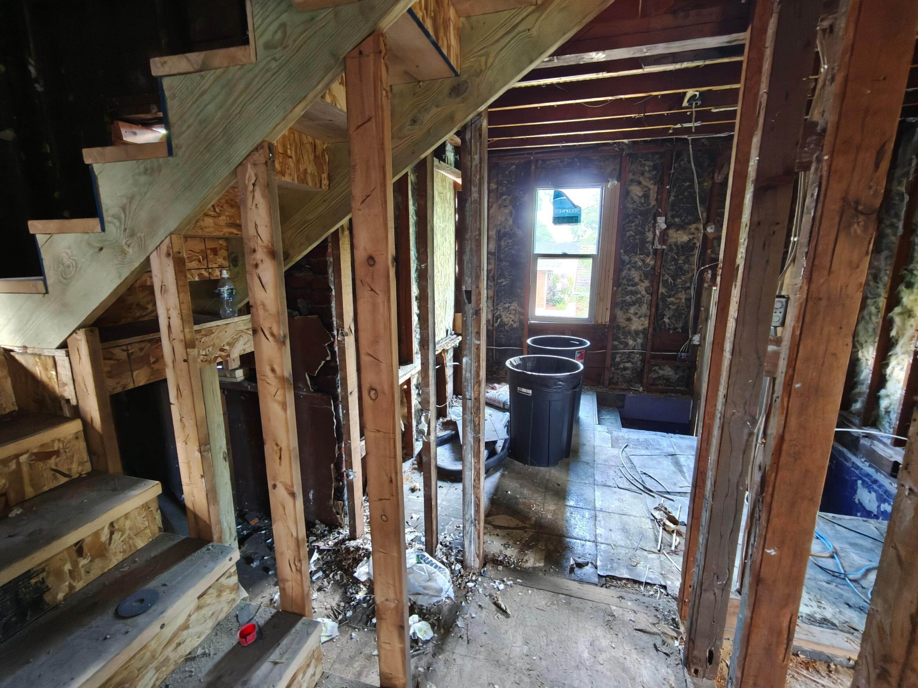 834 E 41st Avenue, Gary, IN 46409; Image #22