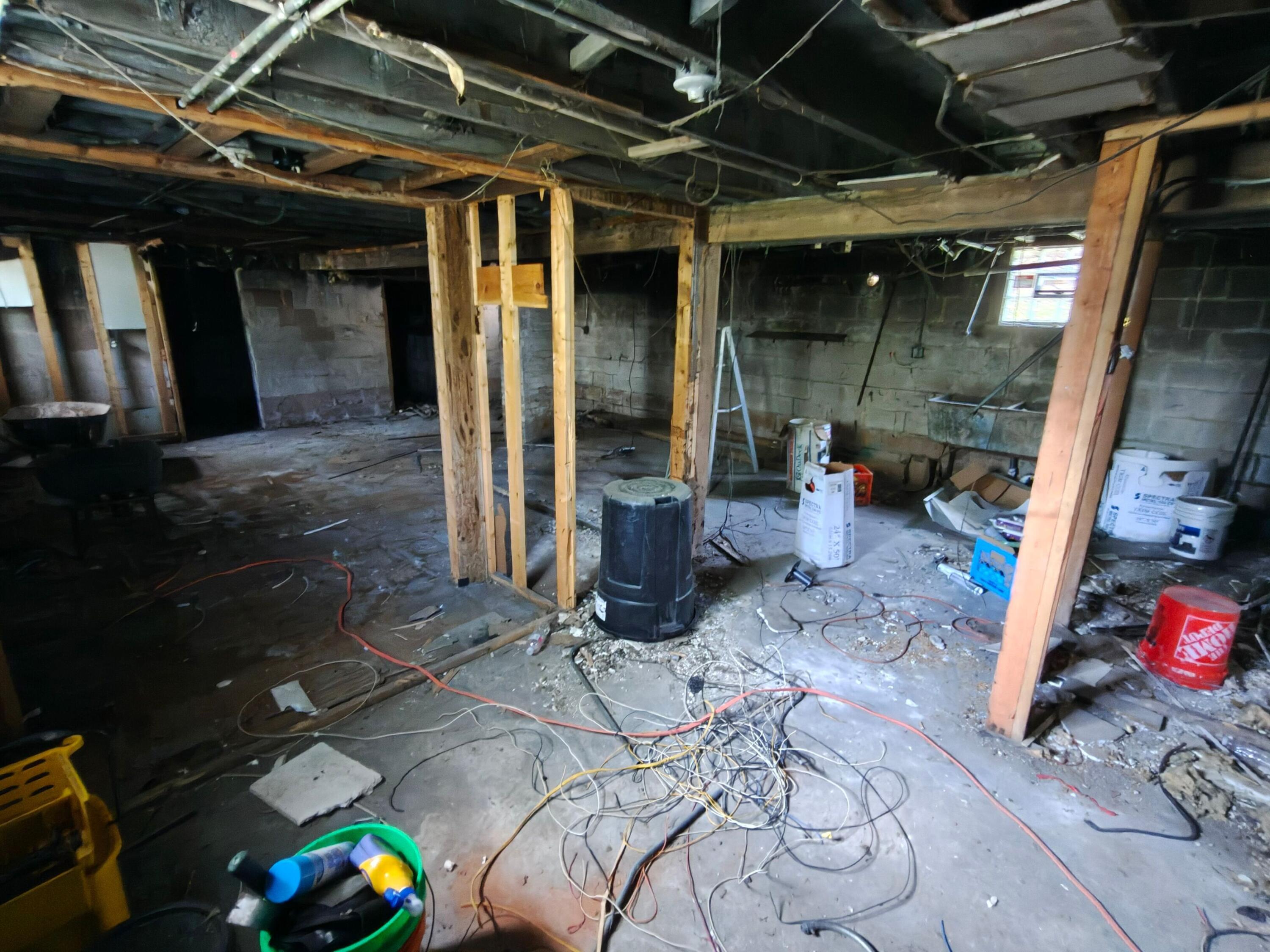 834 E 41st Avenue, Gary, IN 46409; Image #26