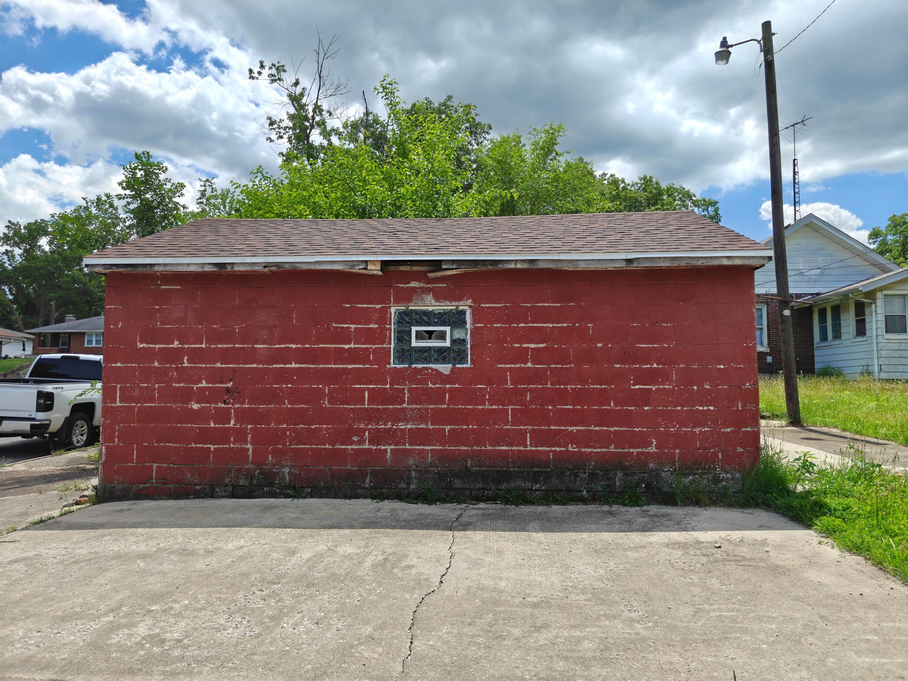 834 E 41st Avenue, Gary, IN 46409; Image #36