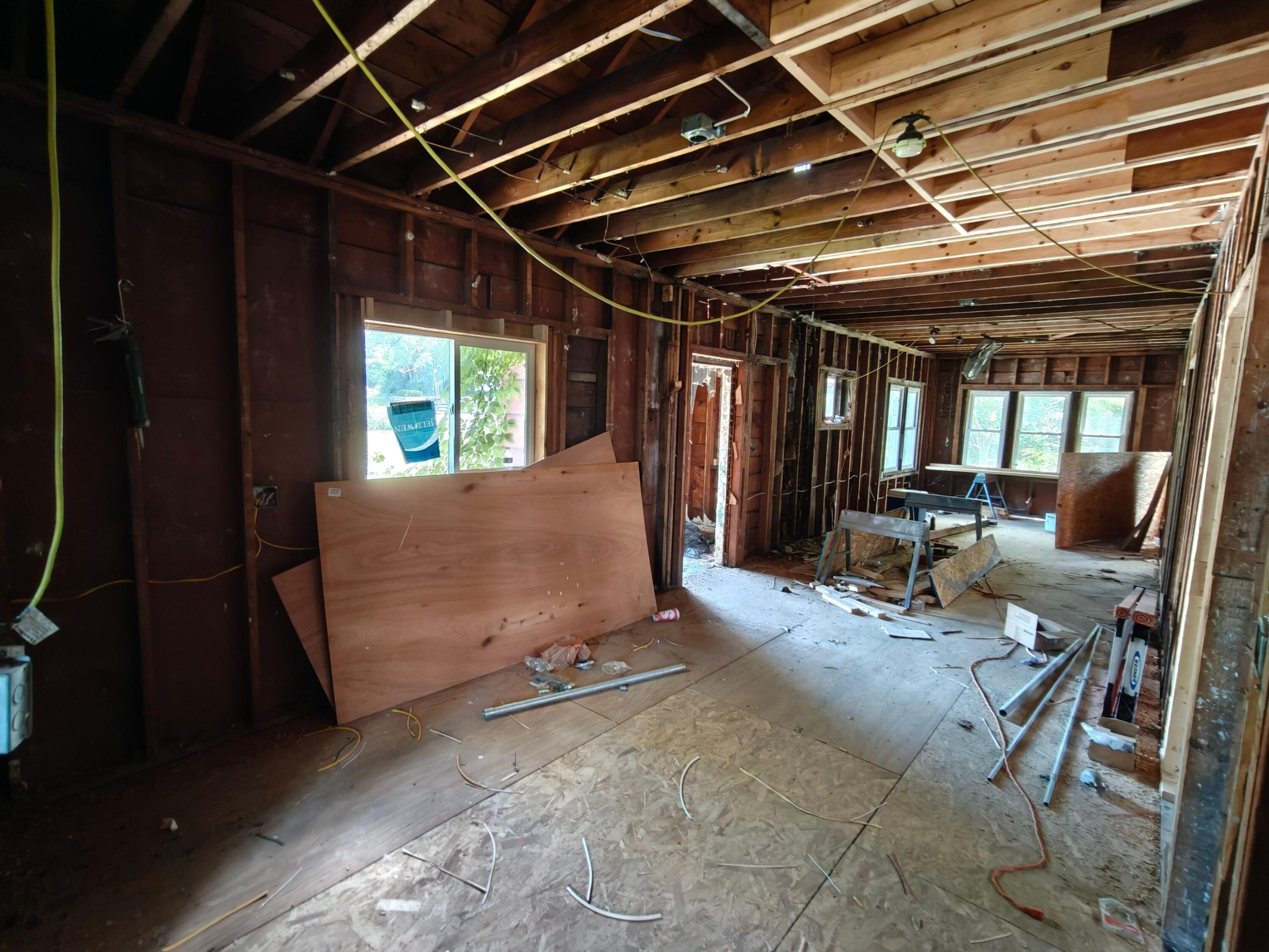 834 E 41st Avenue, Gary, IN 46409; Image #7