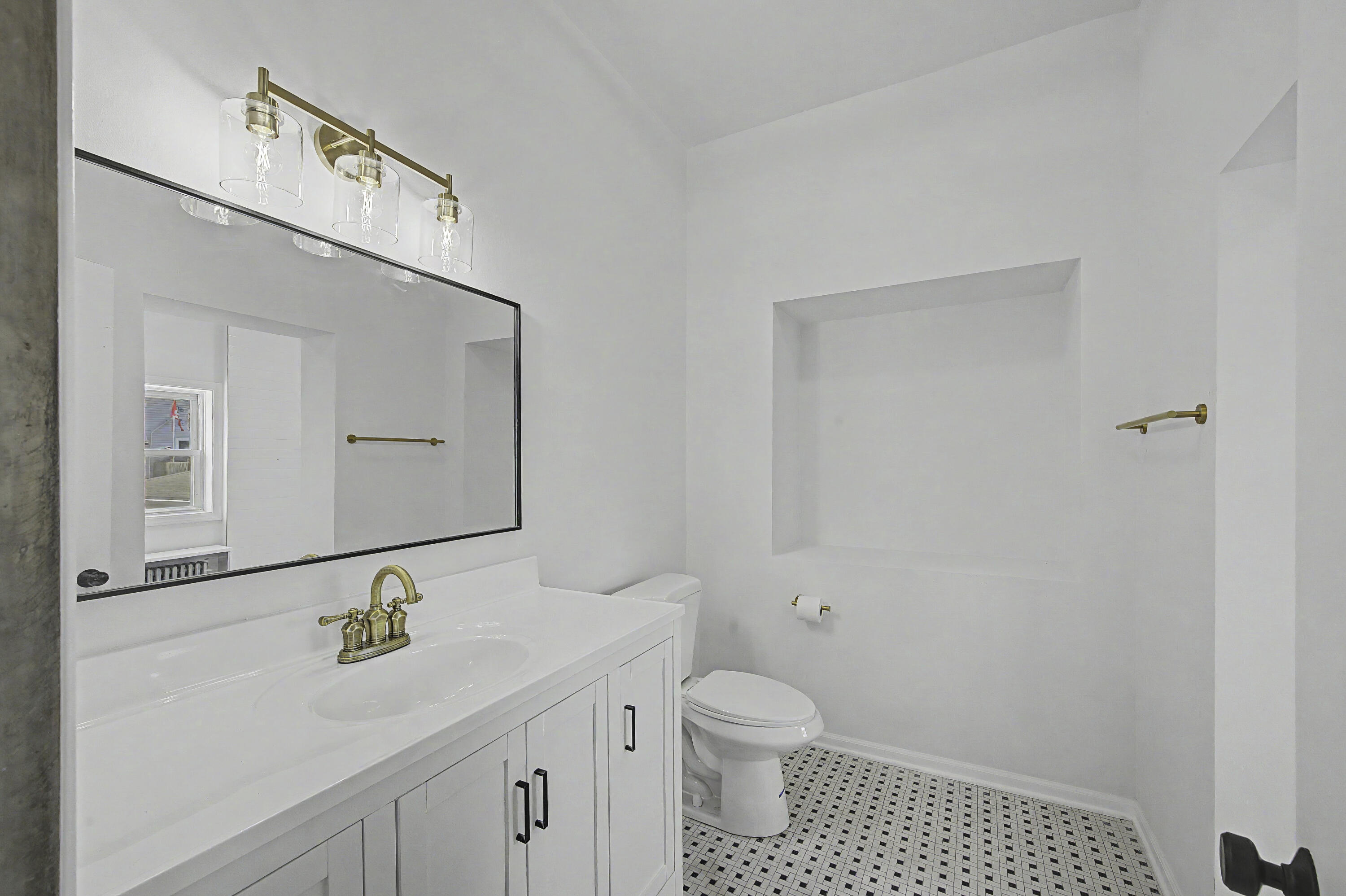 1807 La Porte Avenue, Whiting, IN 46394; Image #17