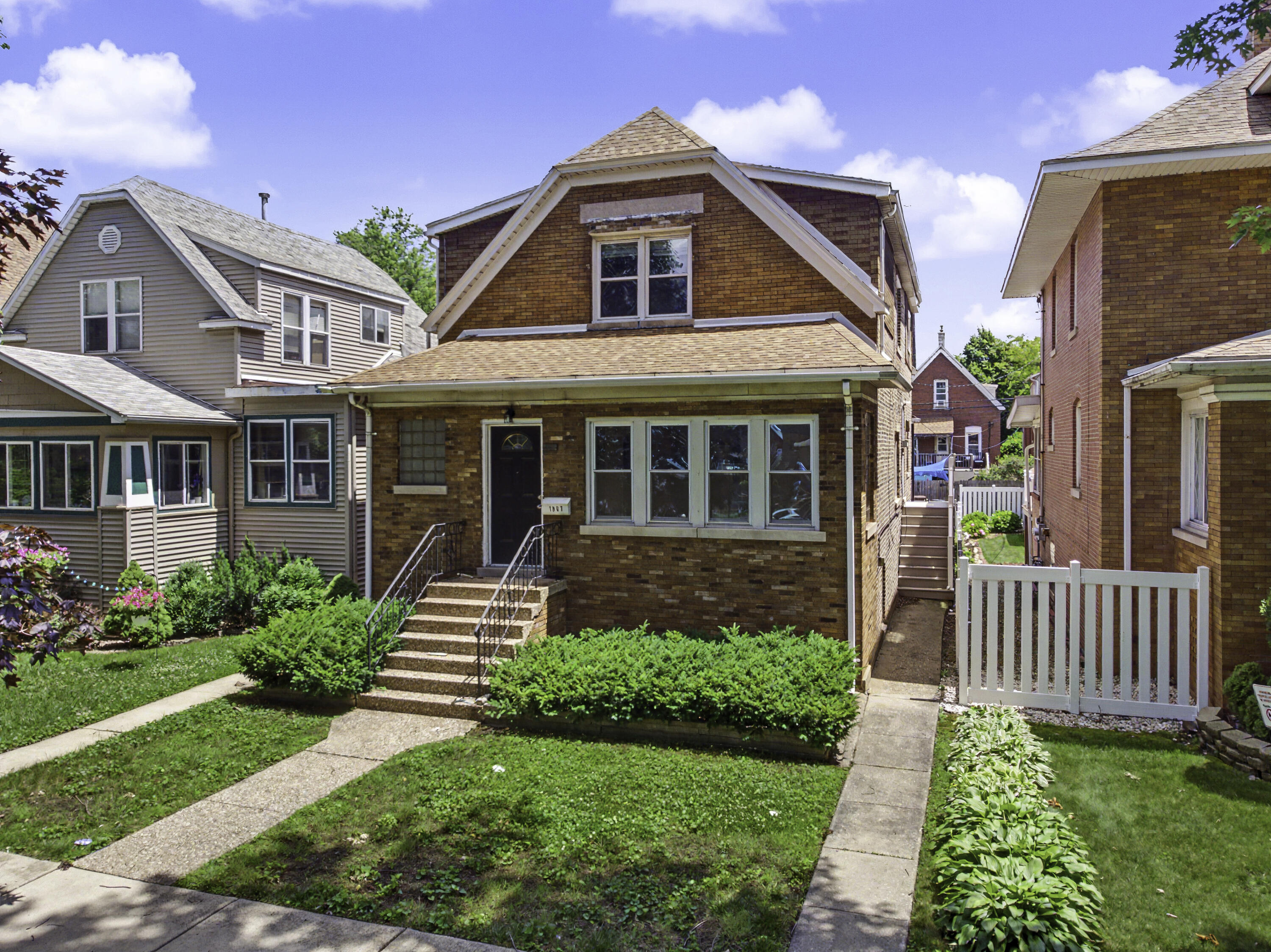 1807 La Porte Avenue, Whiting, IN 46394; Image #2