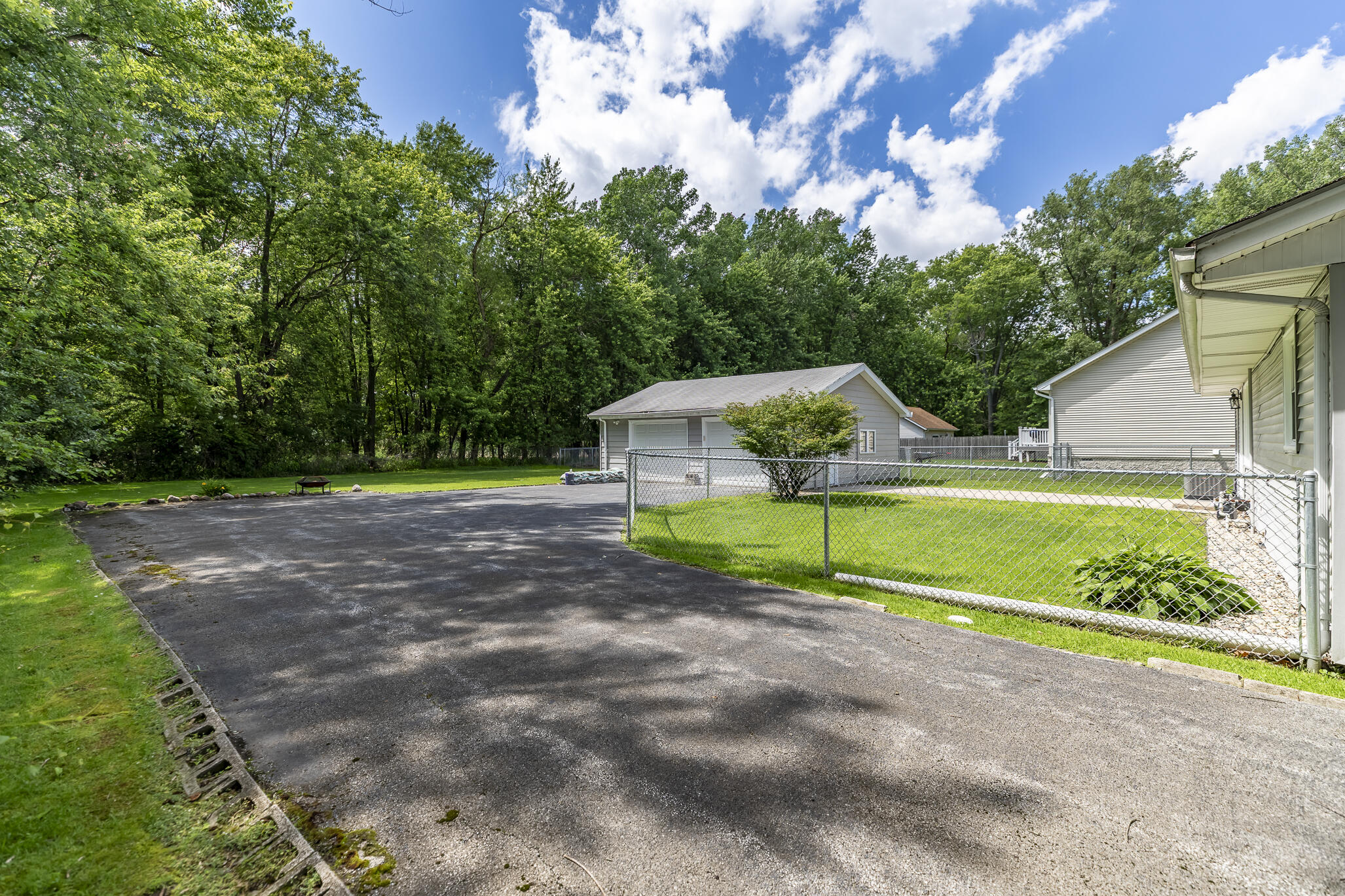 834 S Cline Avenue, Griffith, IN 46319; Image #19