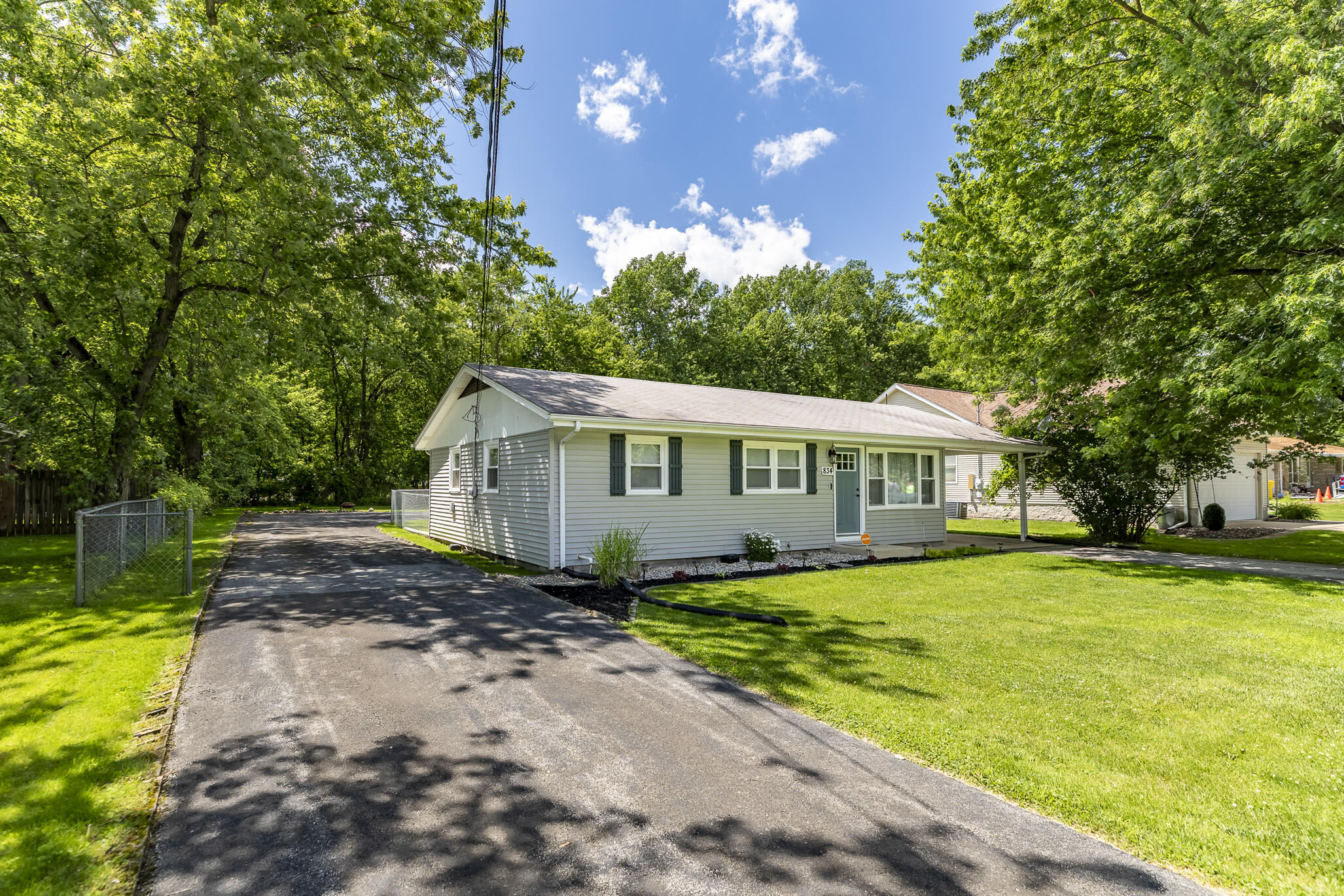 834 S Cline Avenue, Griffith, IN 46319; Image #2