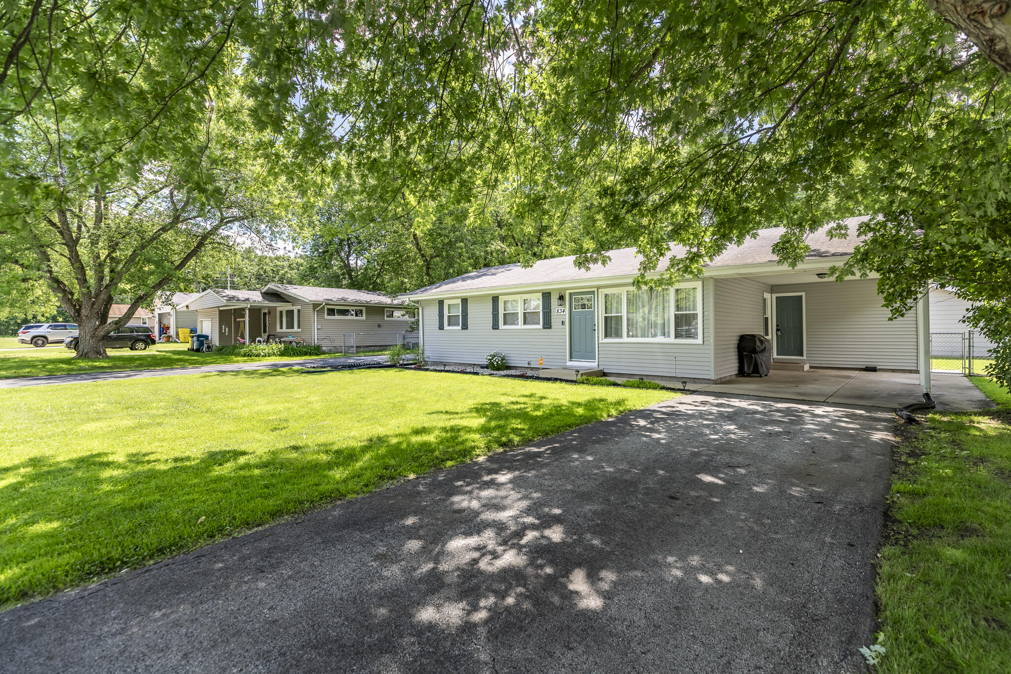 834 S Cline Avenue, Griffith, IN 46319; Image #3