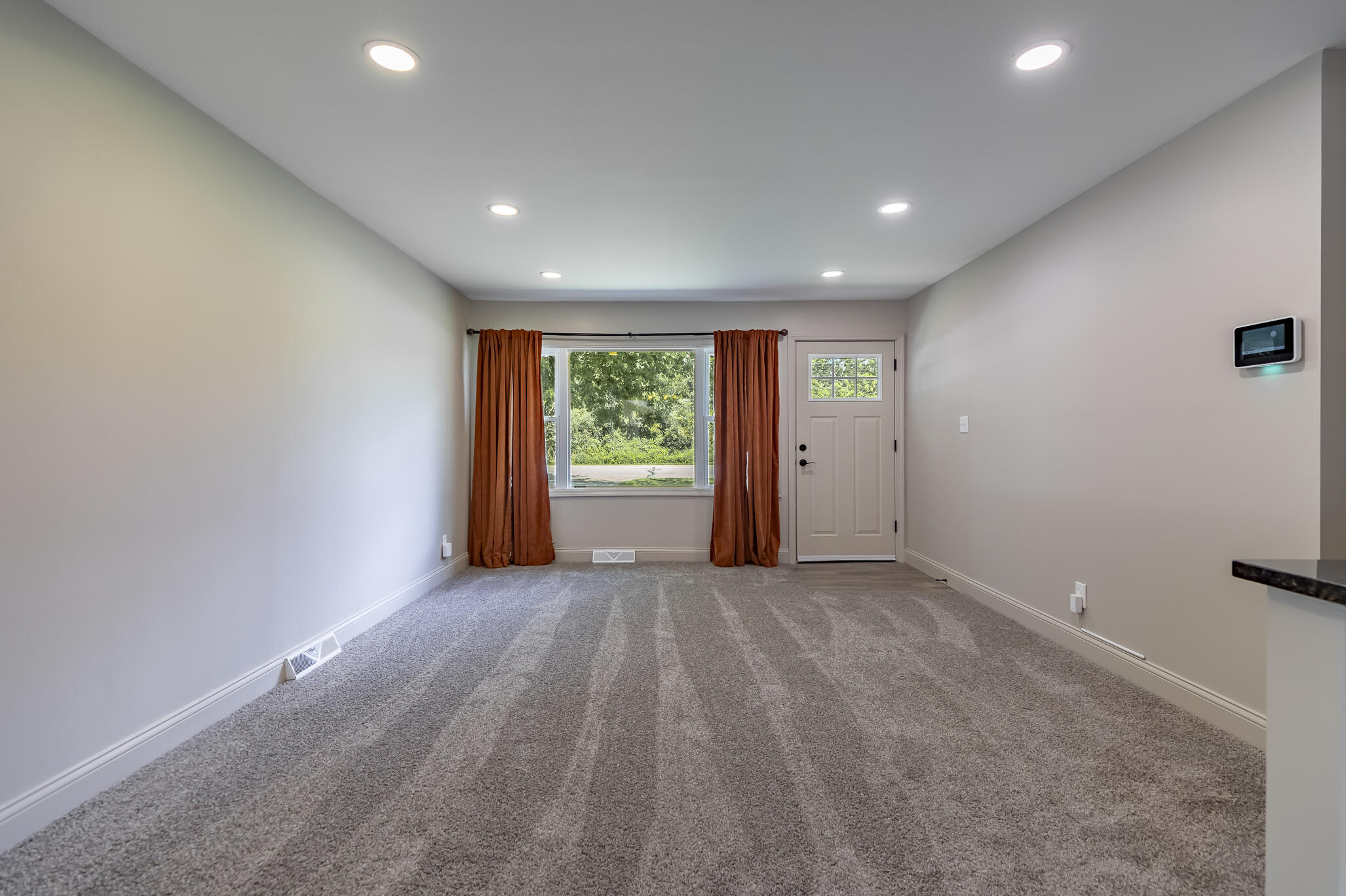 834 S Cline Avenue, Griffith, IN 46319; Image #8