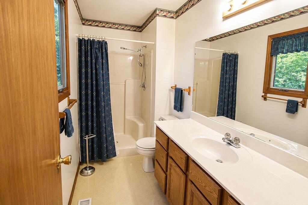 652 W Kolar Drive, La Porte, IN 46350; Image #16