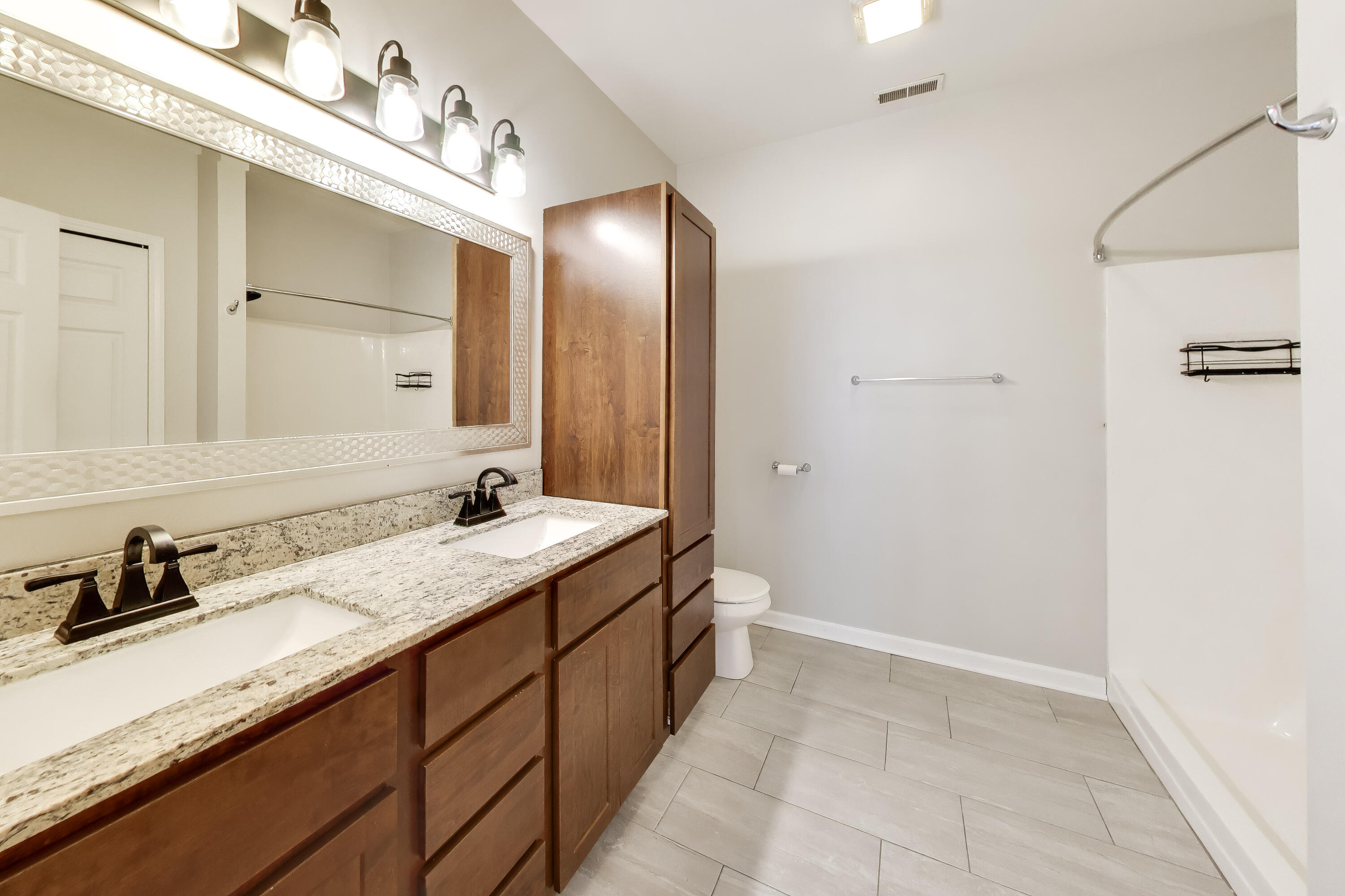 1234 Primrose Lane, Schererville, IN #2r, 46375; Image #13