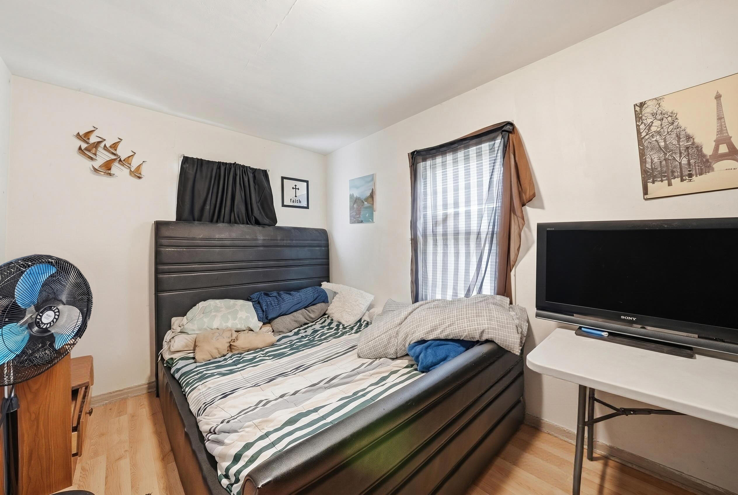 905 W 38th Avenue, Hobart, IN 46342; Image #12