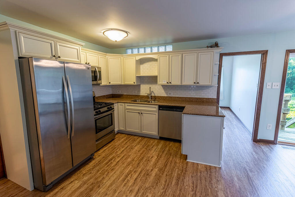 810 Woodland Terrace, Valparaiso, IN 46383; Image #10