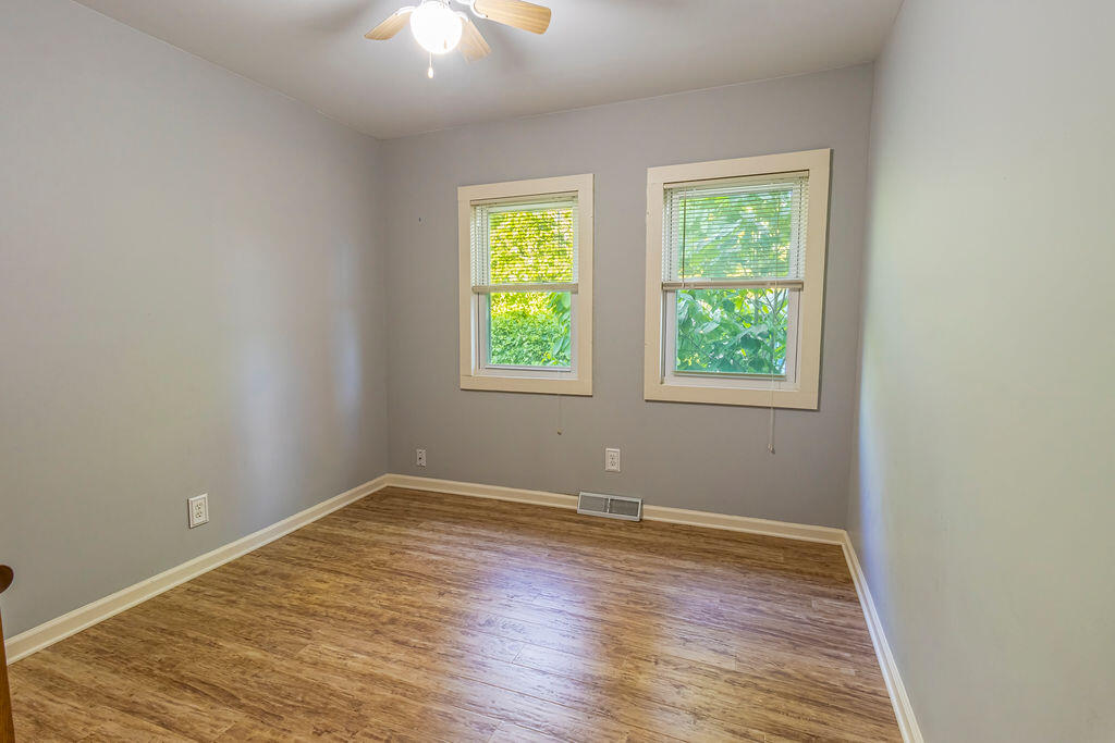 810 Woodland Terrace, Valparaiso, IN 46383; Image #13