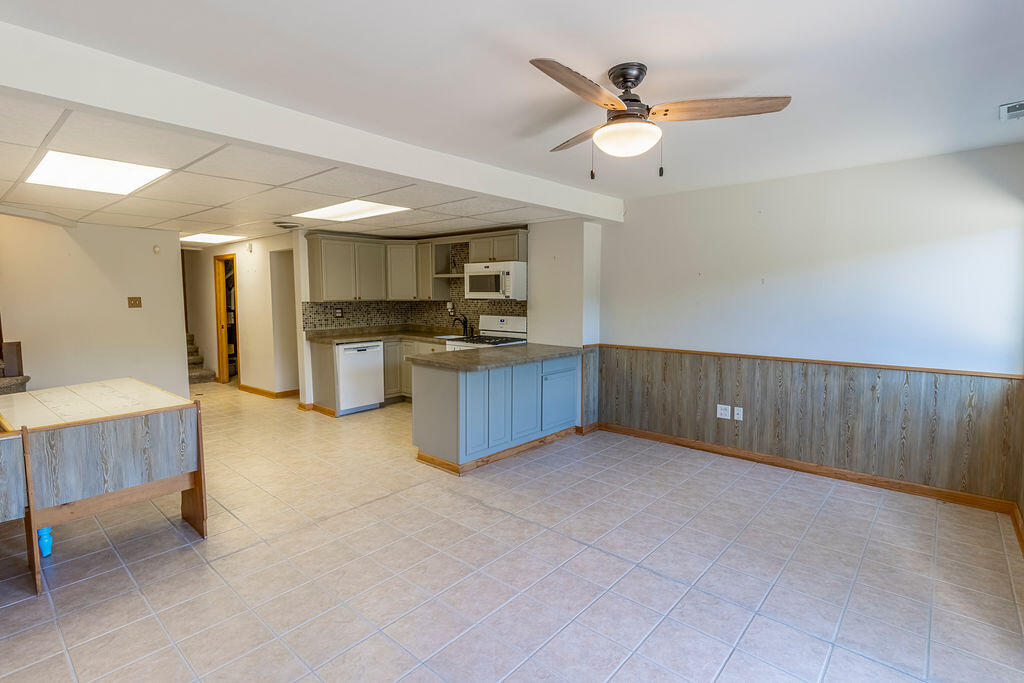 810 Woodland Terrace, Valparaiso, IN 46383; Image #19