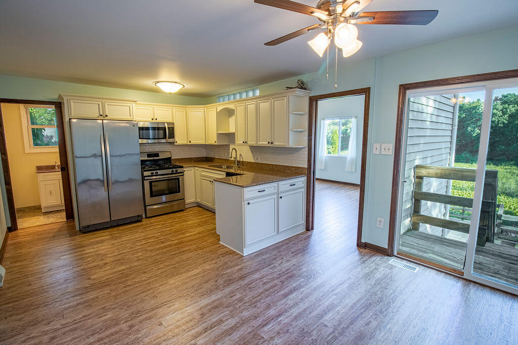 810 Woodland Terrace, Valparaiso, IN 46383; Image #7