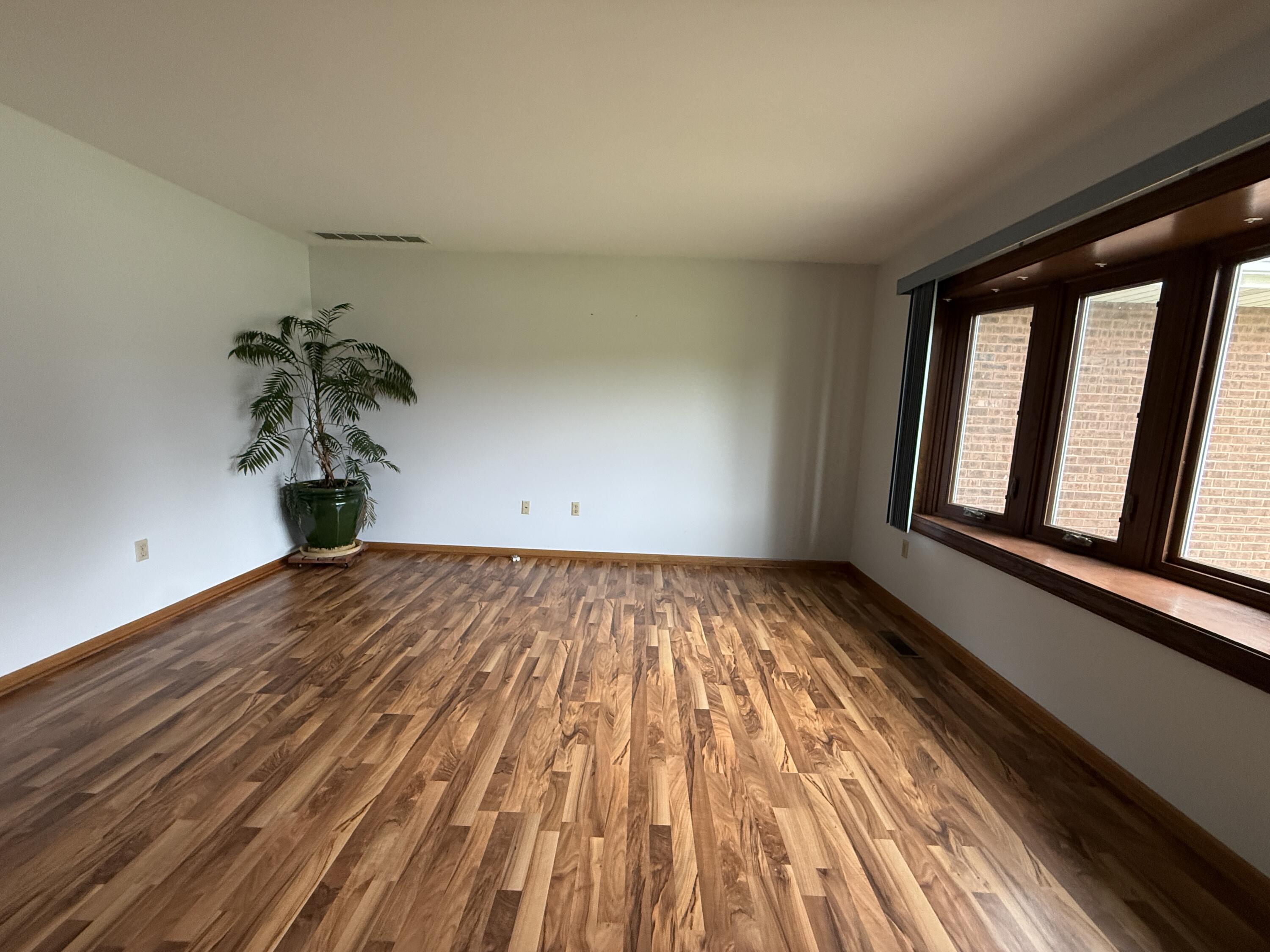 5271 Kings Court, Portage, IN 46368; Image #2
