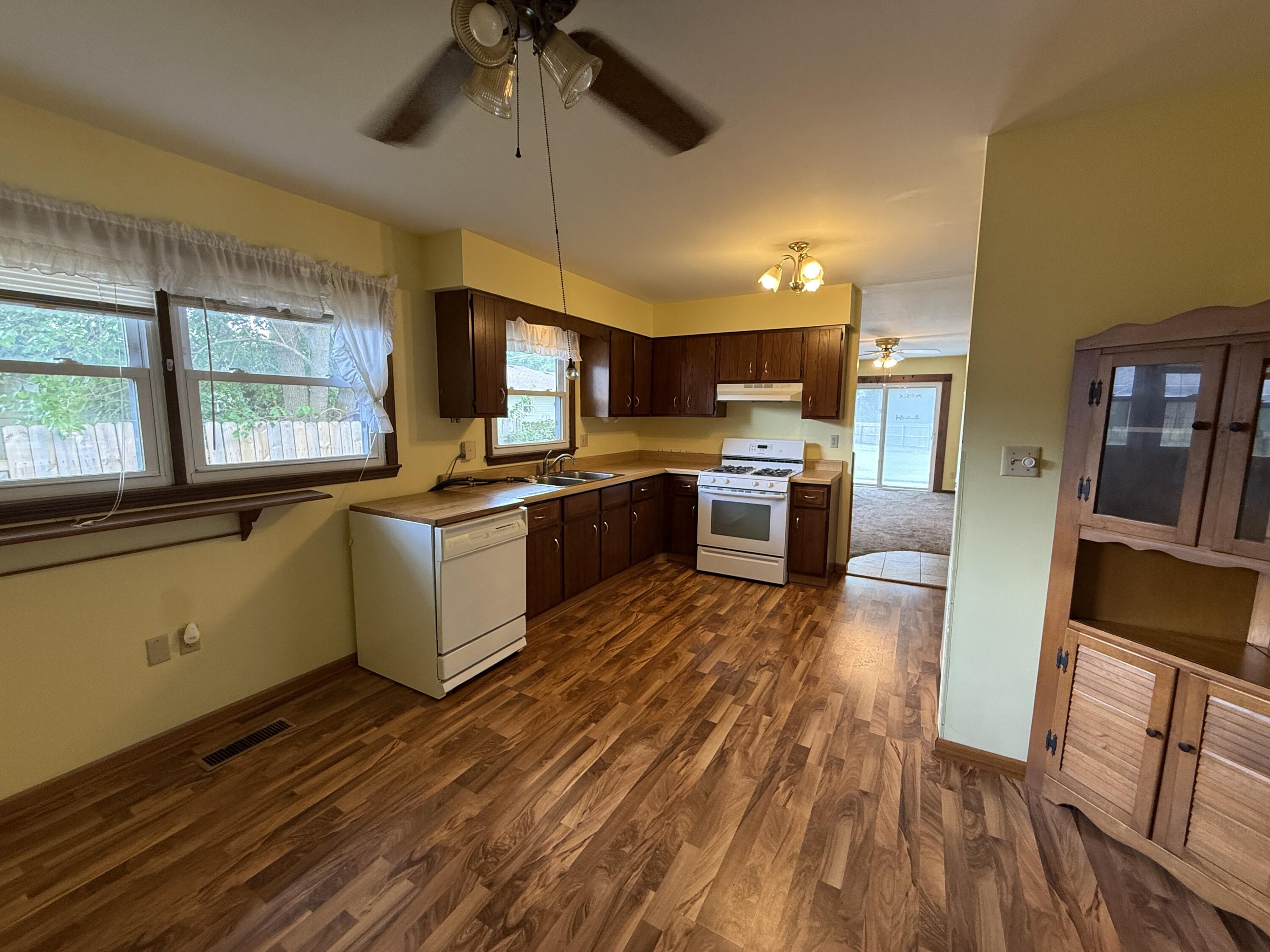 5271 Kings Court, Portage, IN 46368; Image #4