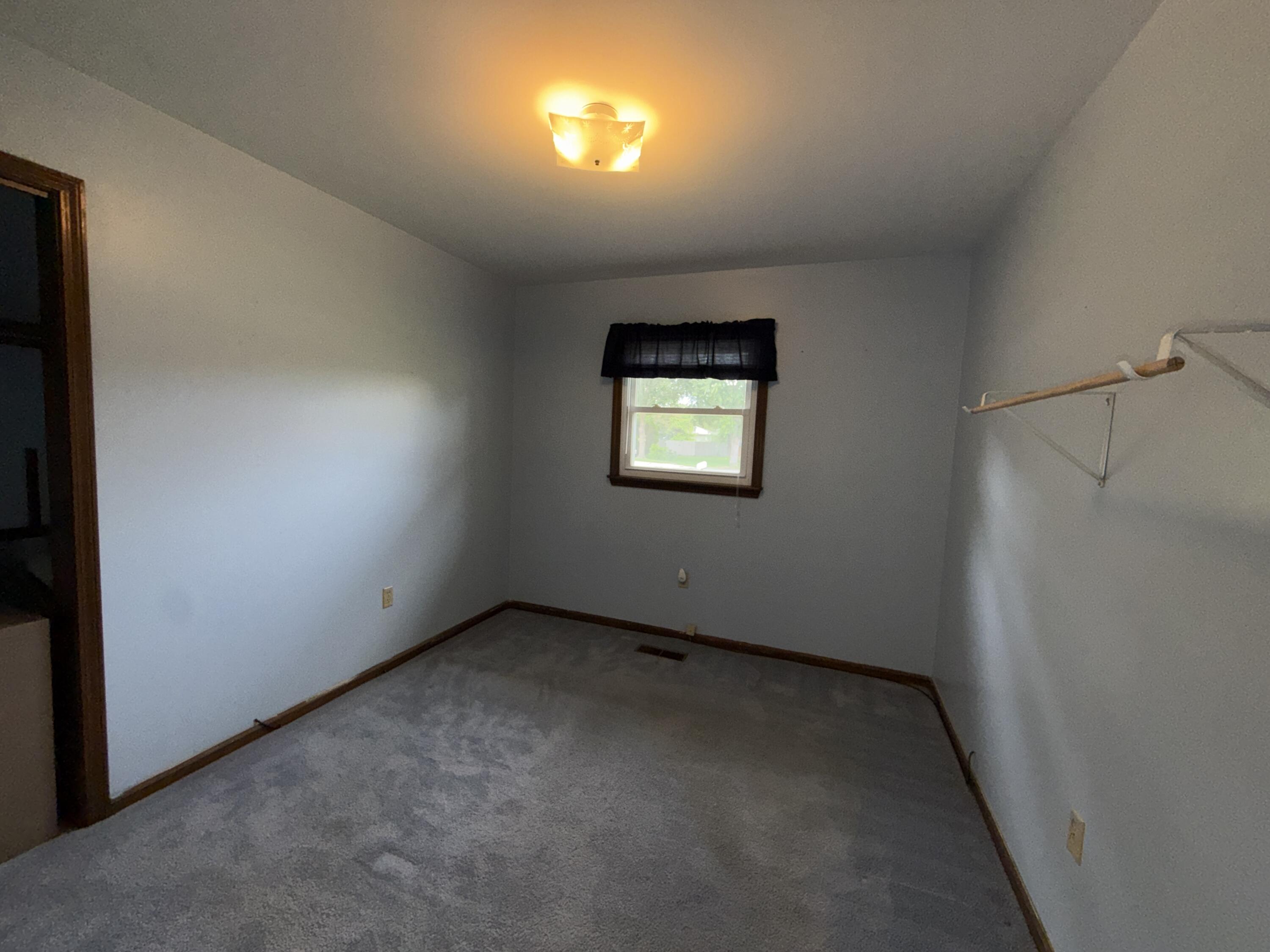 5271 Kings Court, Portage, IN 46368; Image #6